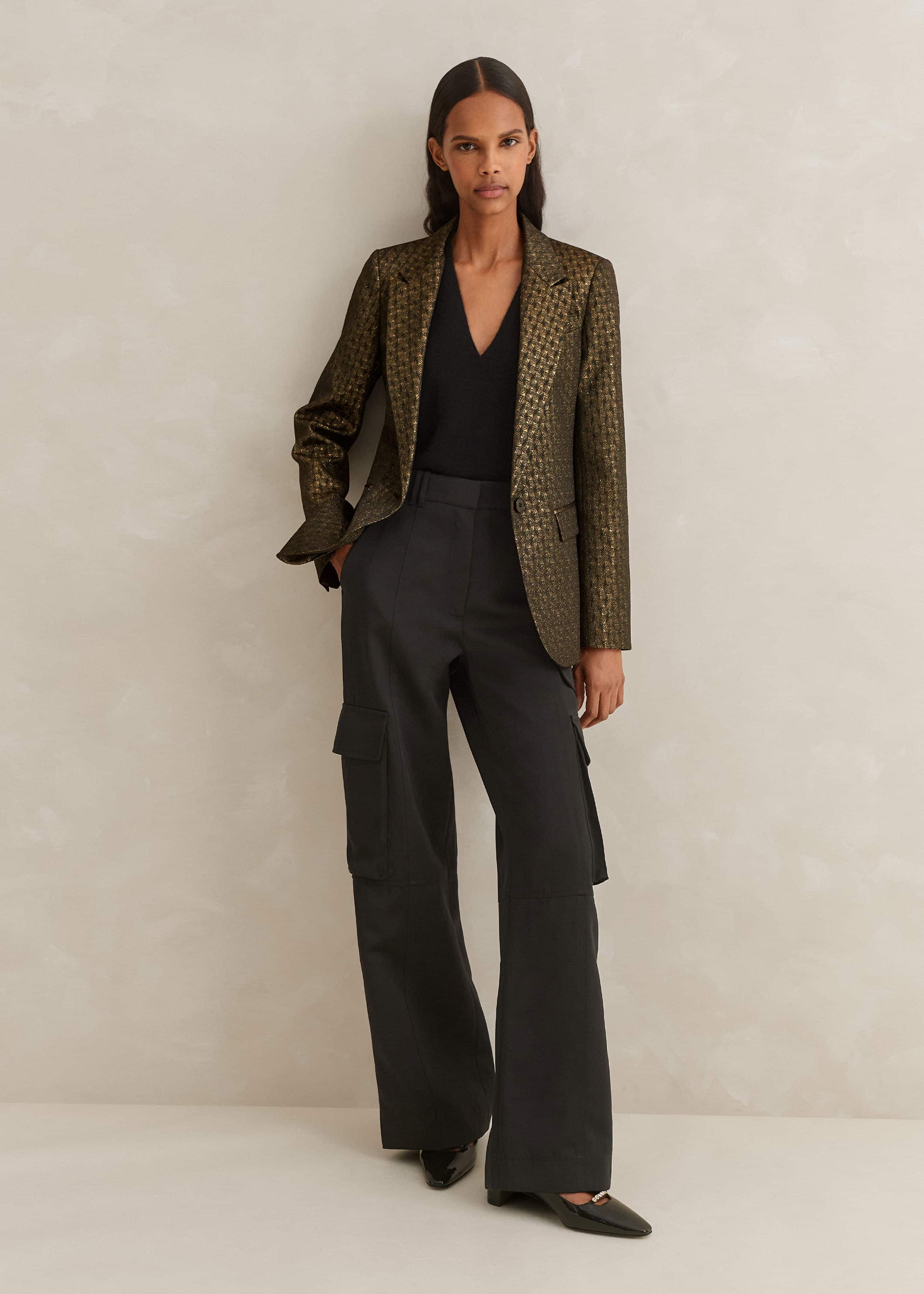 アウターその他 GOLDEN  Woman Blazer Black GWP02265P00193982600 Women's black wool-blend blazer jacket