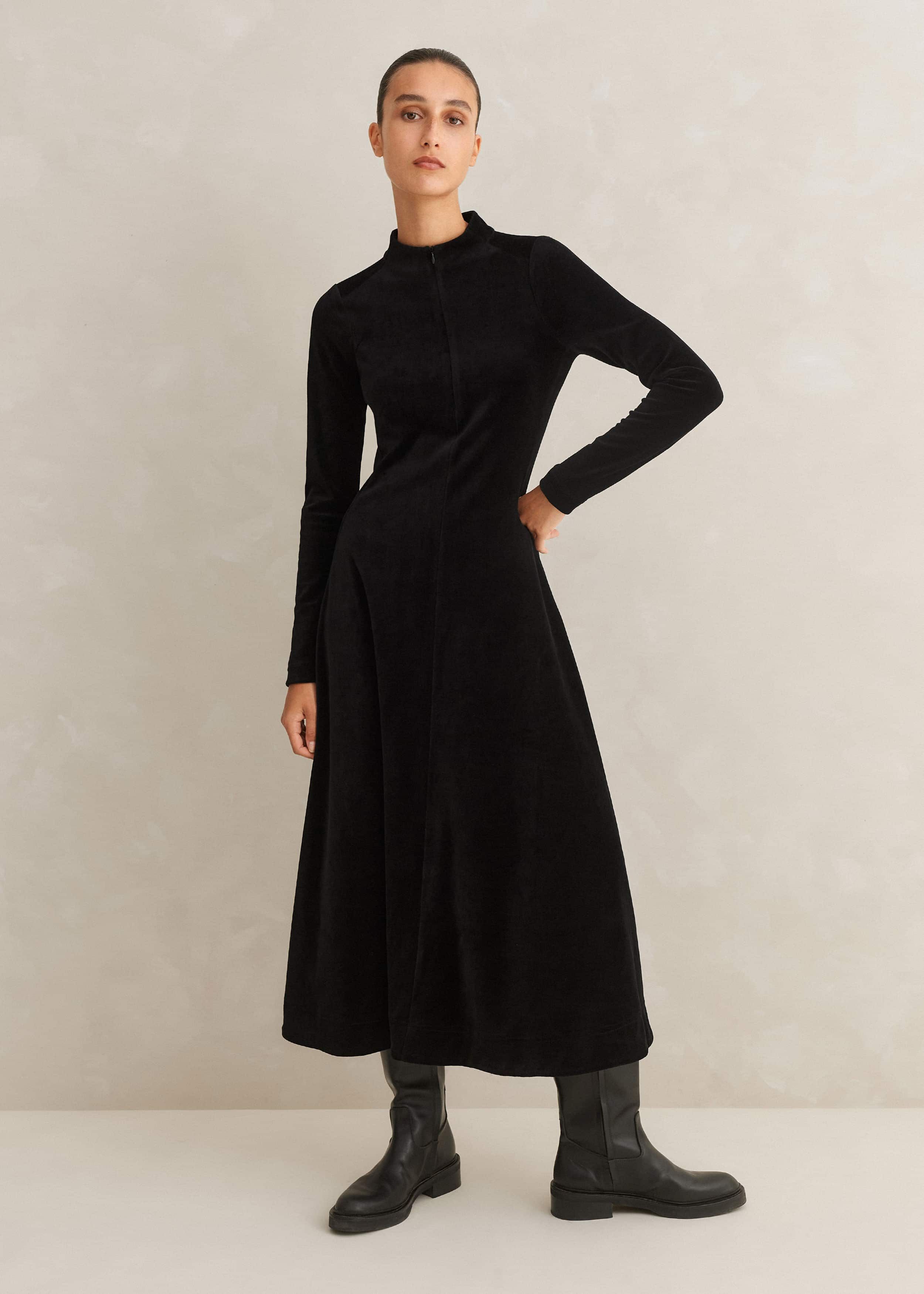 black velvet maxi dress Mali Velvet Maxi Dress – Aleeza Paris main image 1