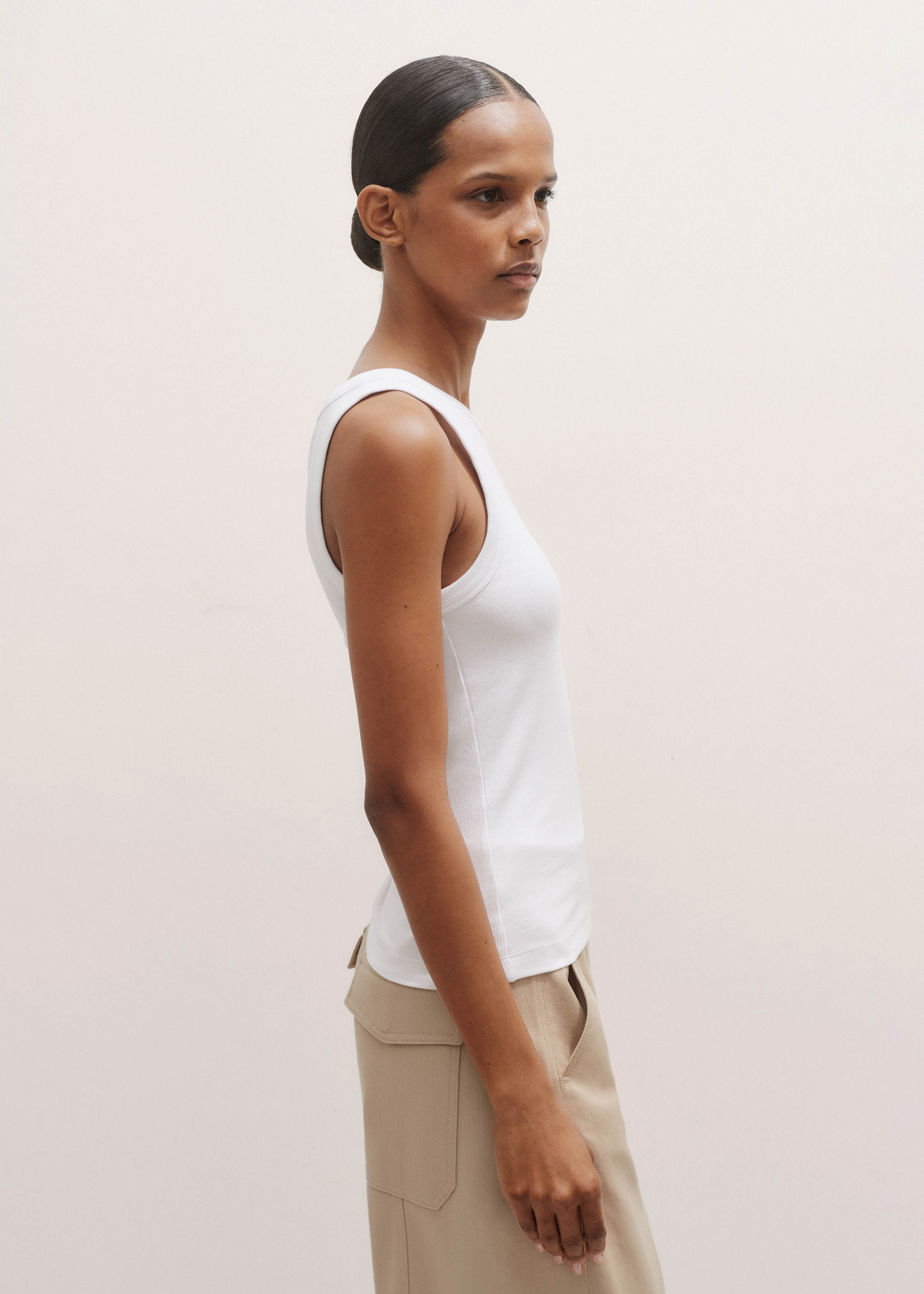 Women's White Ultimate Crew Neck Tank | ME+EM