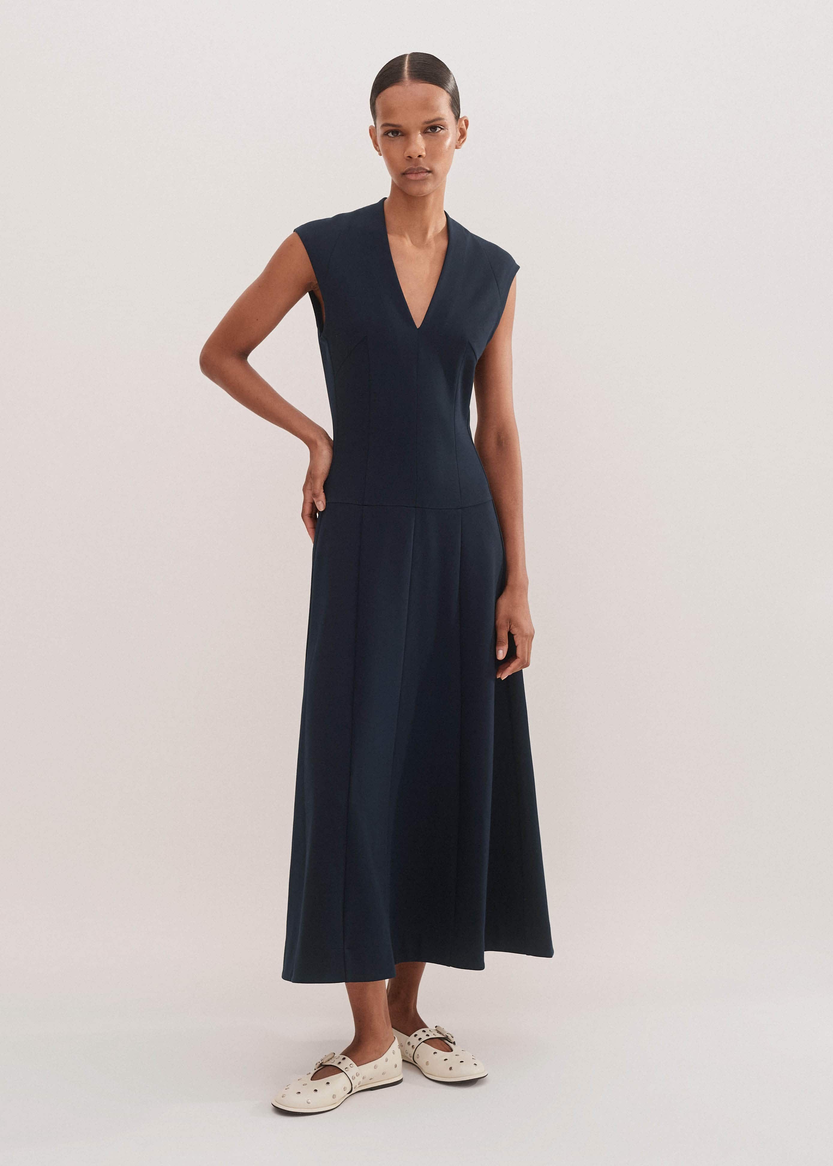 Women's Navy Travel Tailoring Maxi Dress + Belt | ME+EM Women's Navy Travel Tailoring Maxi Dress + Belt | ME+EM