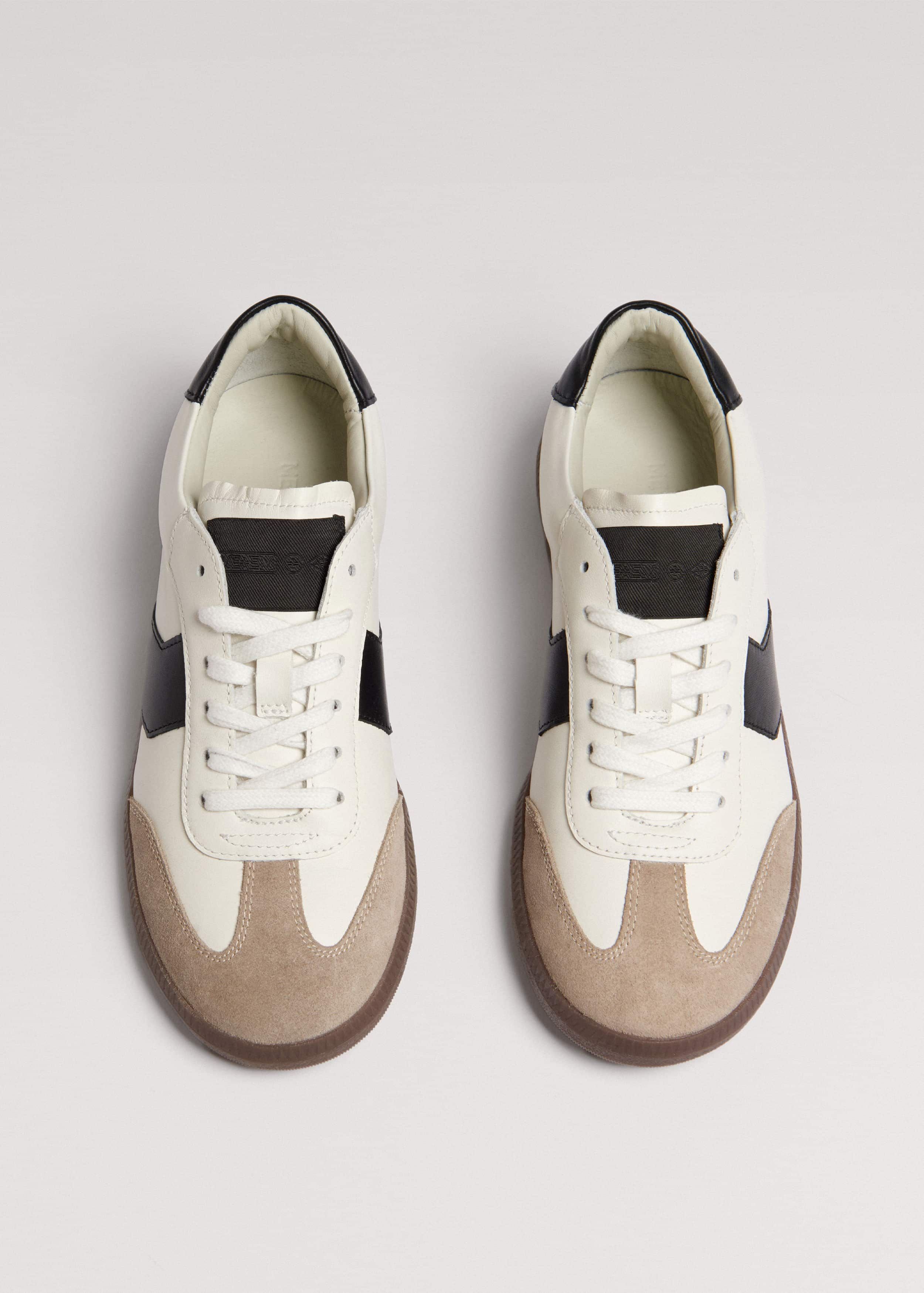 OLDORDER 日本未入荷 White Lace Flat German Shoes Skechers White Sneakers Grunge Shoes Vintage High Fashion