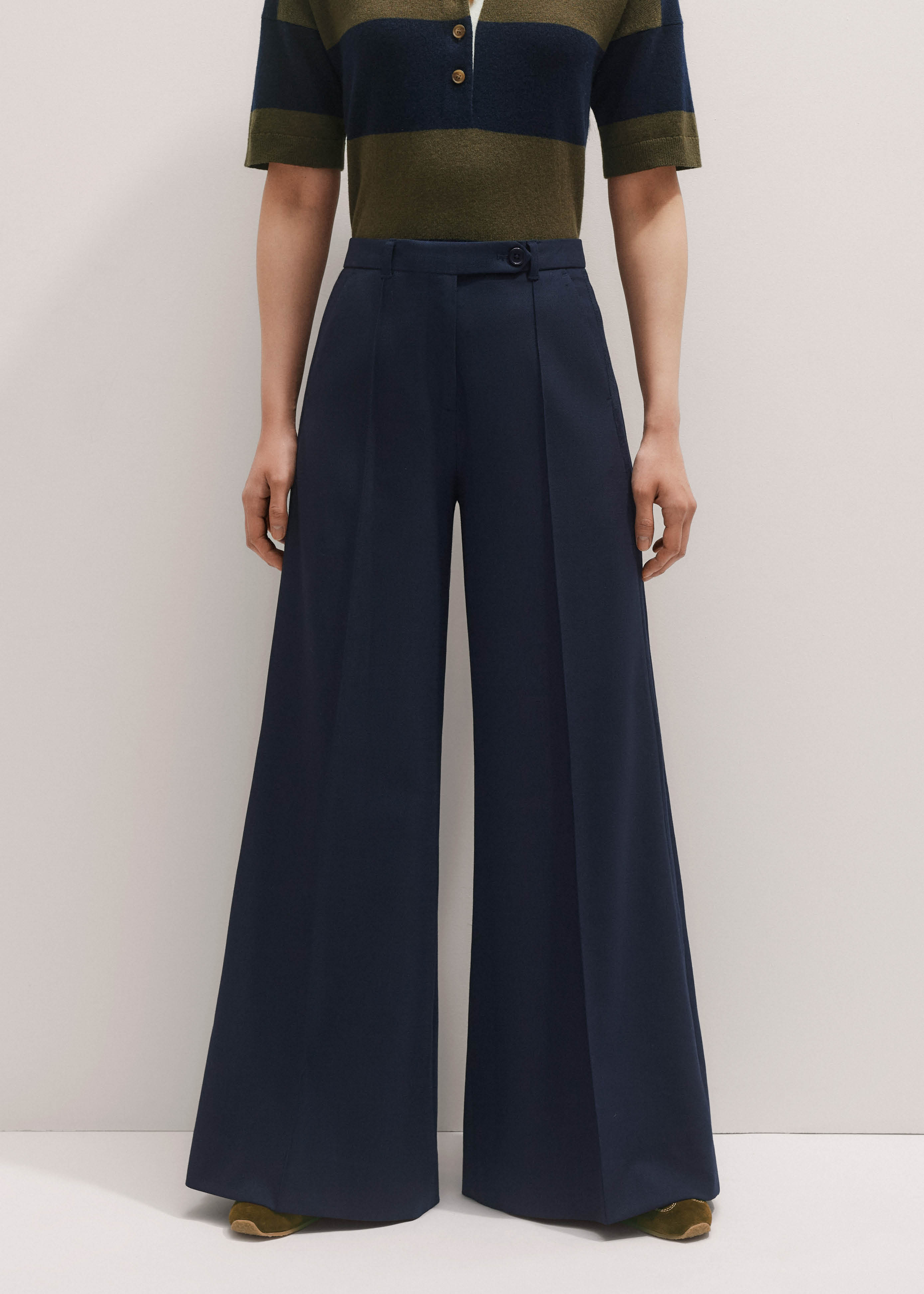 Women's Navy Wool-Blend Exaggerated Flare Pant | ME+EM