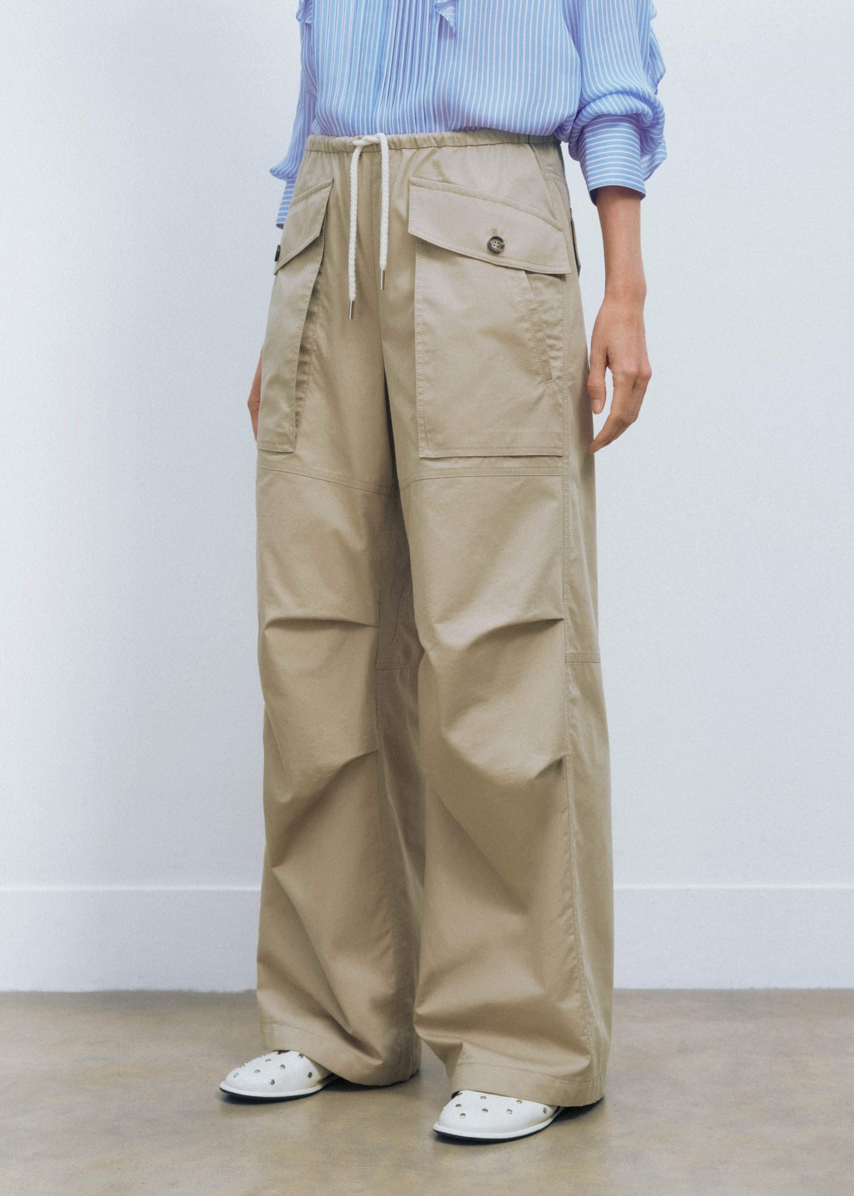 【DISCERNMENT】Parachute Glossy Wide Pants DISCERNMENT】Parachute Glossy Wide Pants (DISCERNMENT/パンツ
