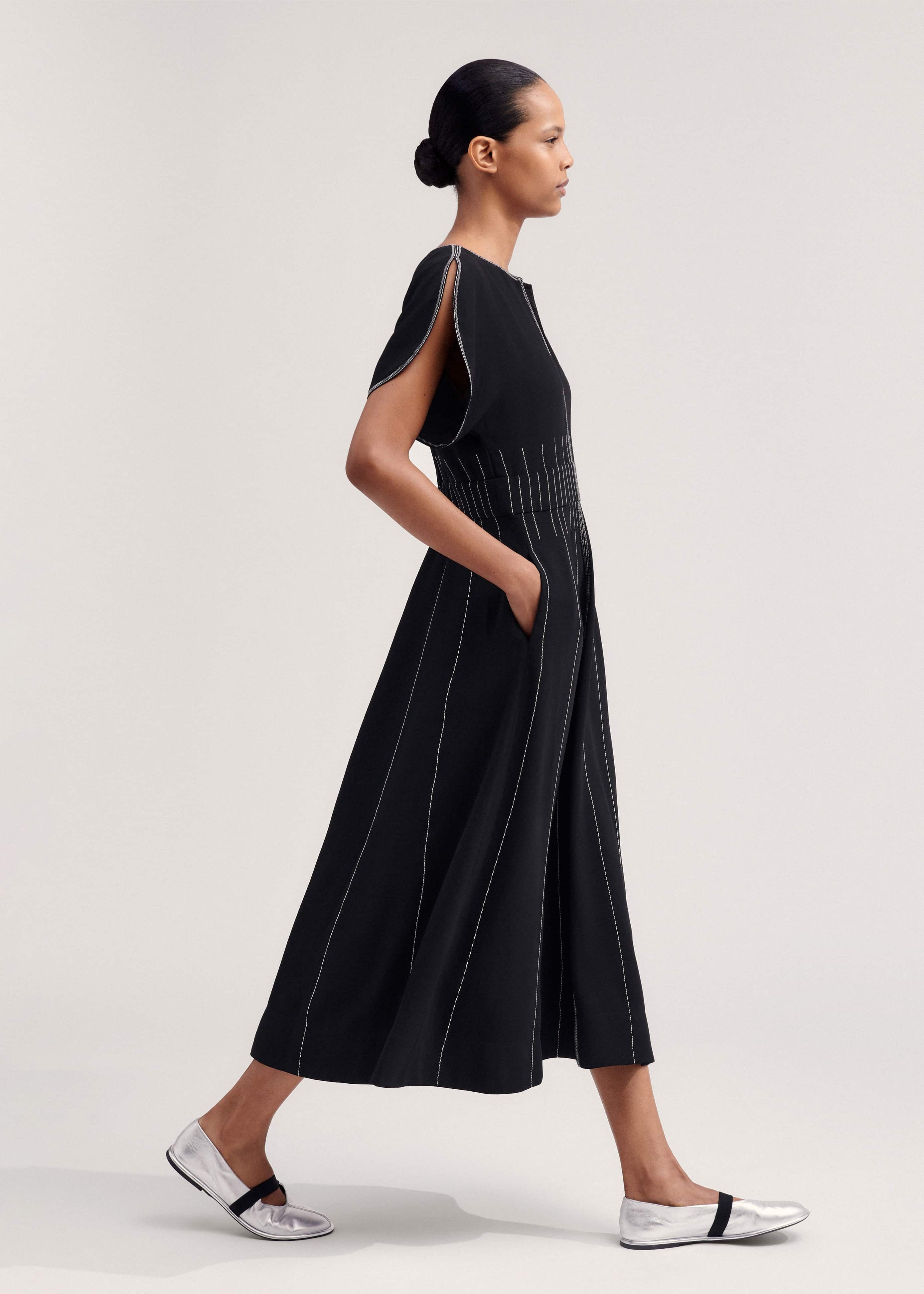 sleeveless wrap dress midi Sleeveless Wrap Dress, Black / 6