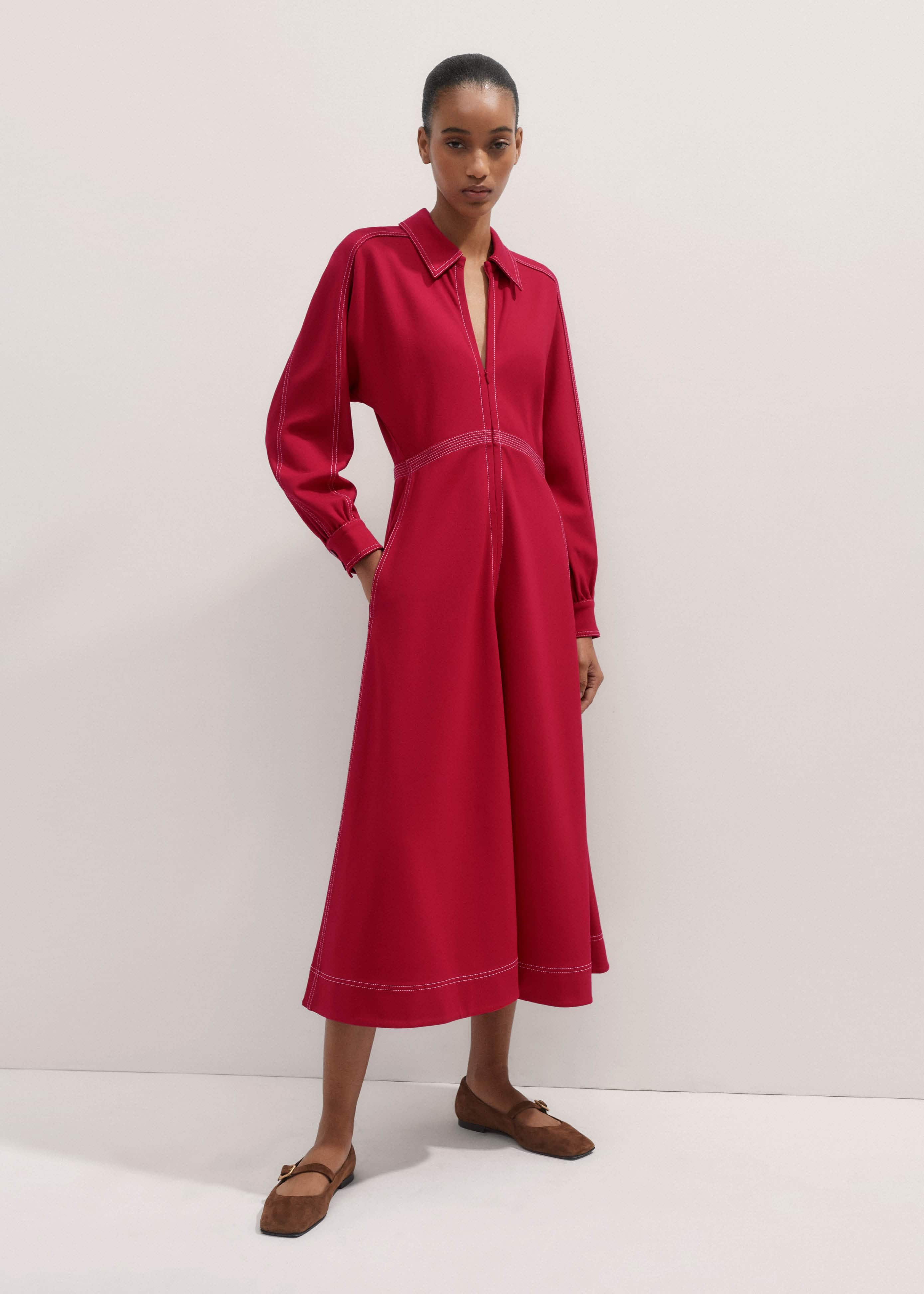 Travel Tailoring Contrast Stitch Midi Dress