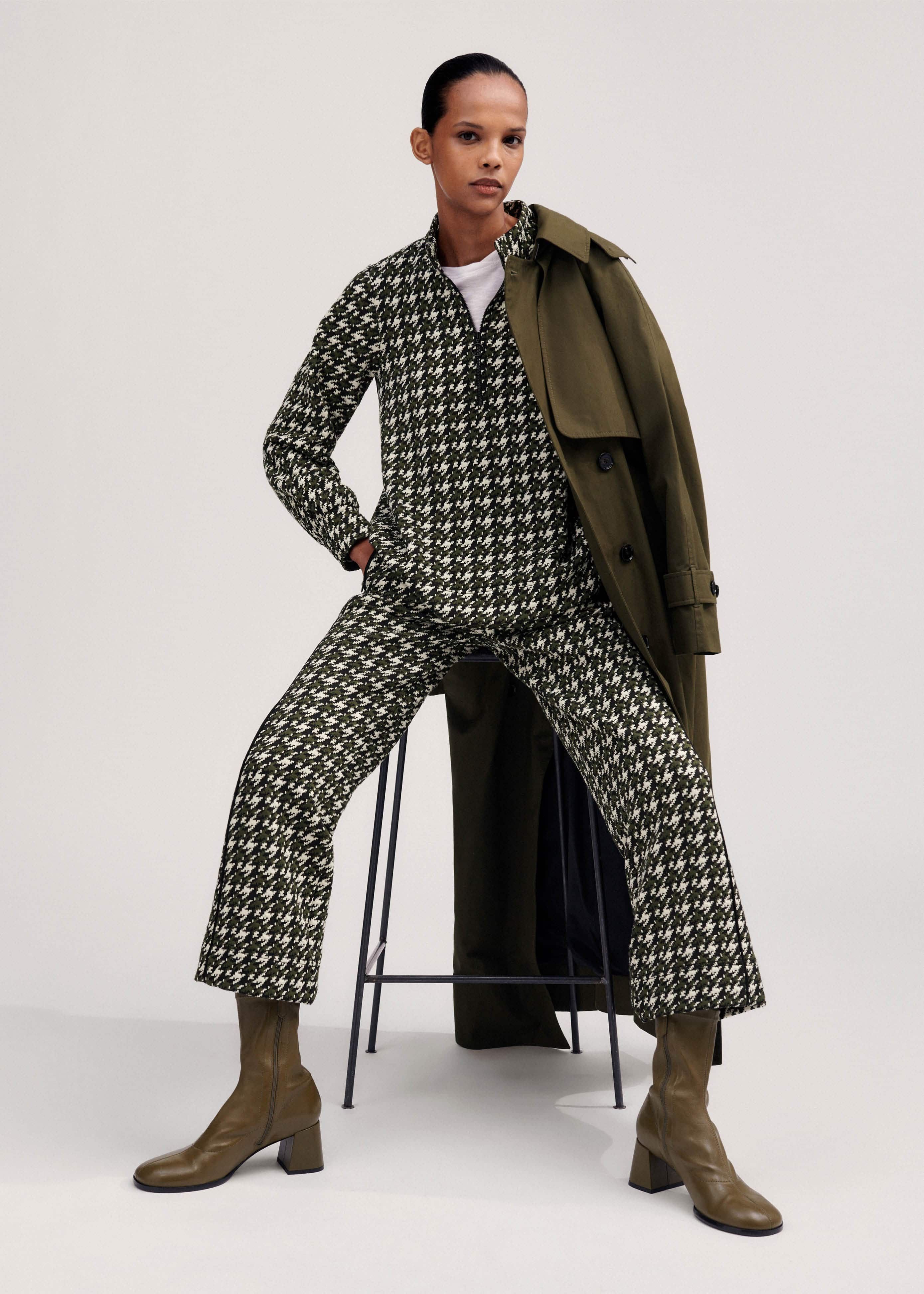 Women's Black Houndstooth Crop Kick Flare Pant | ME+EM