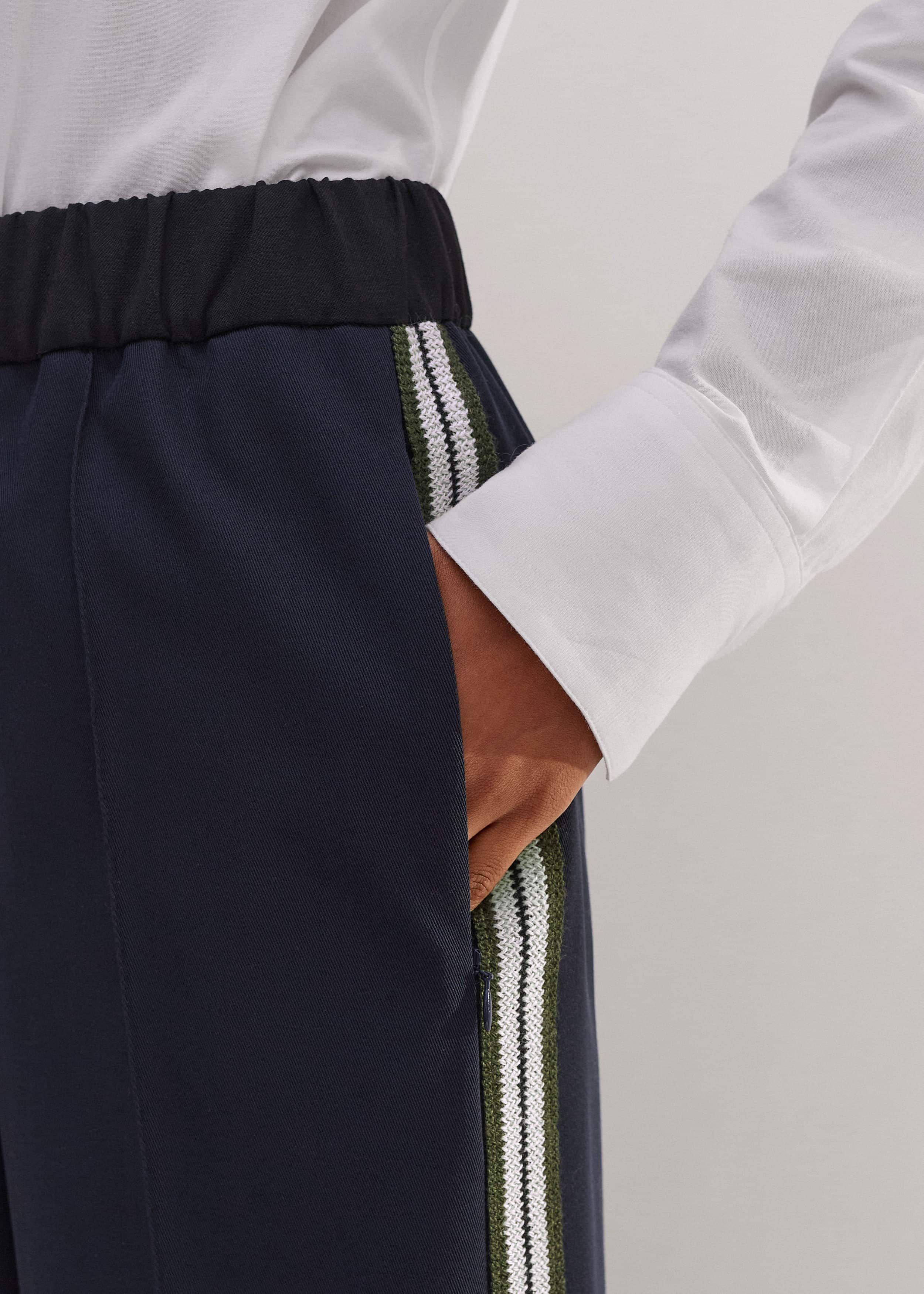 Women's Navy Short Length Wide-Leg Side Stripe Track Pant