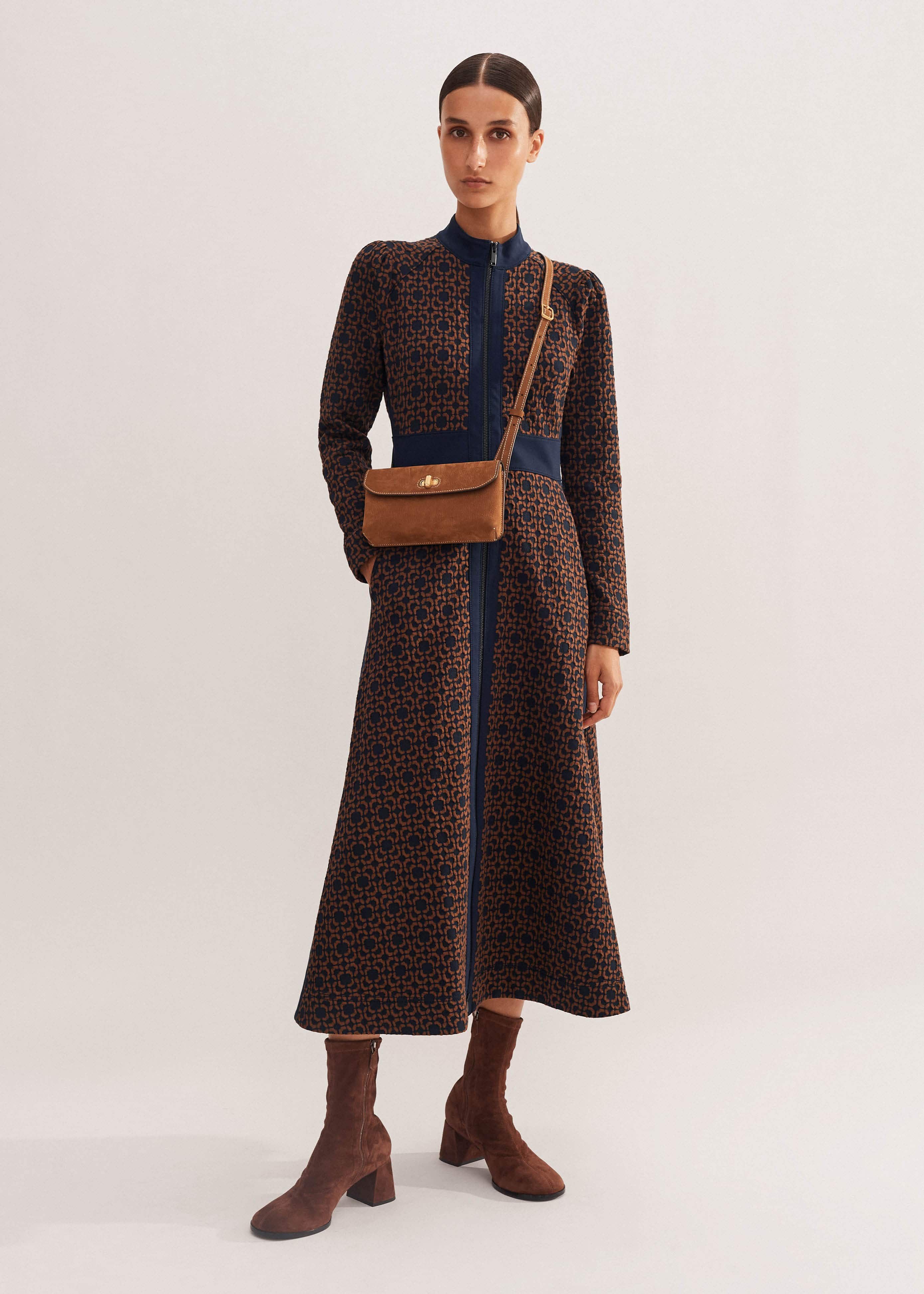 Women's Navy Travel Tailoring Graphic Jacquard Maxi Dress | ME+EM
