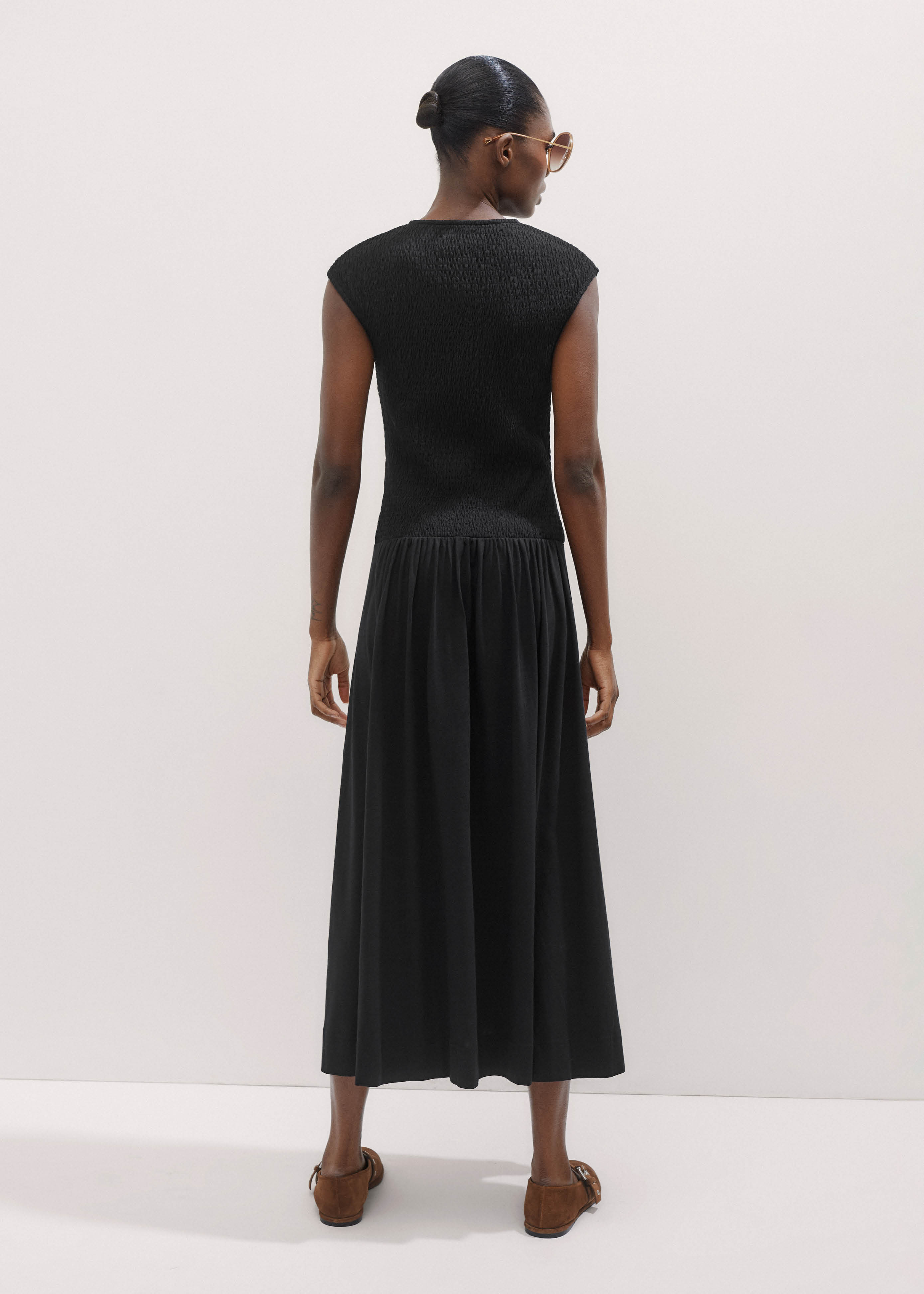 Women's Black Slub Jersey Smock Bodice Maxi Dress | ME+EM