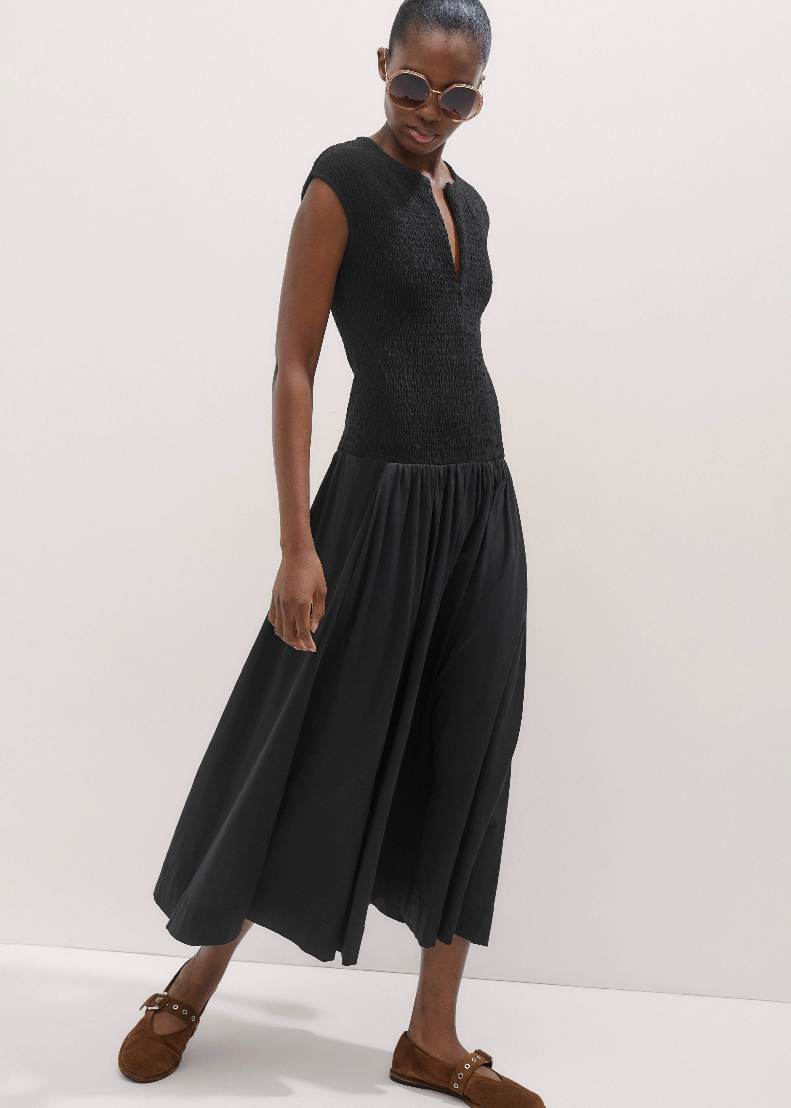 Women's Black Slub Jersey Smock Bodice Maxi Dress | ME+EM