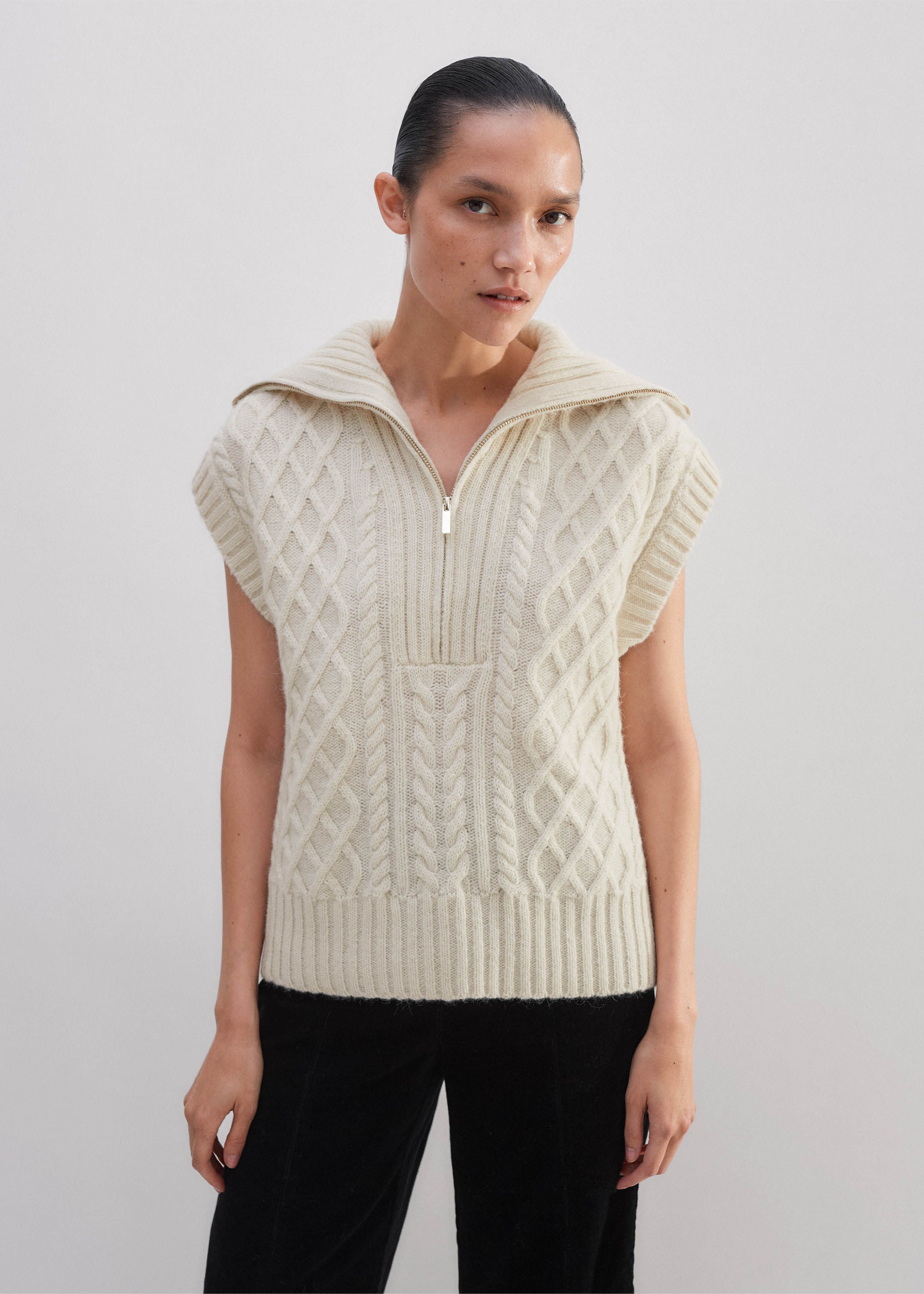 Women's Cream Recycled Wool Alpaca Cable Half Zip Sweater Vest | ME+EM