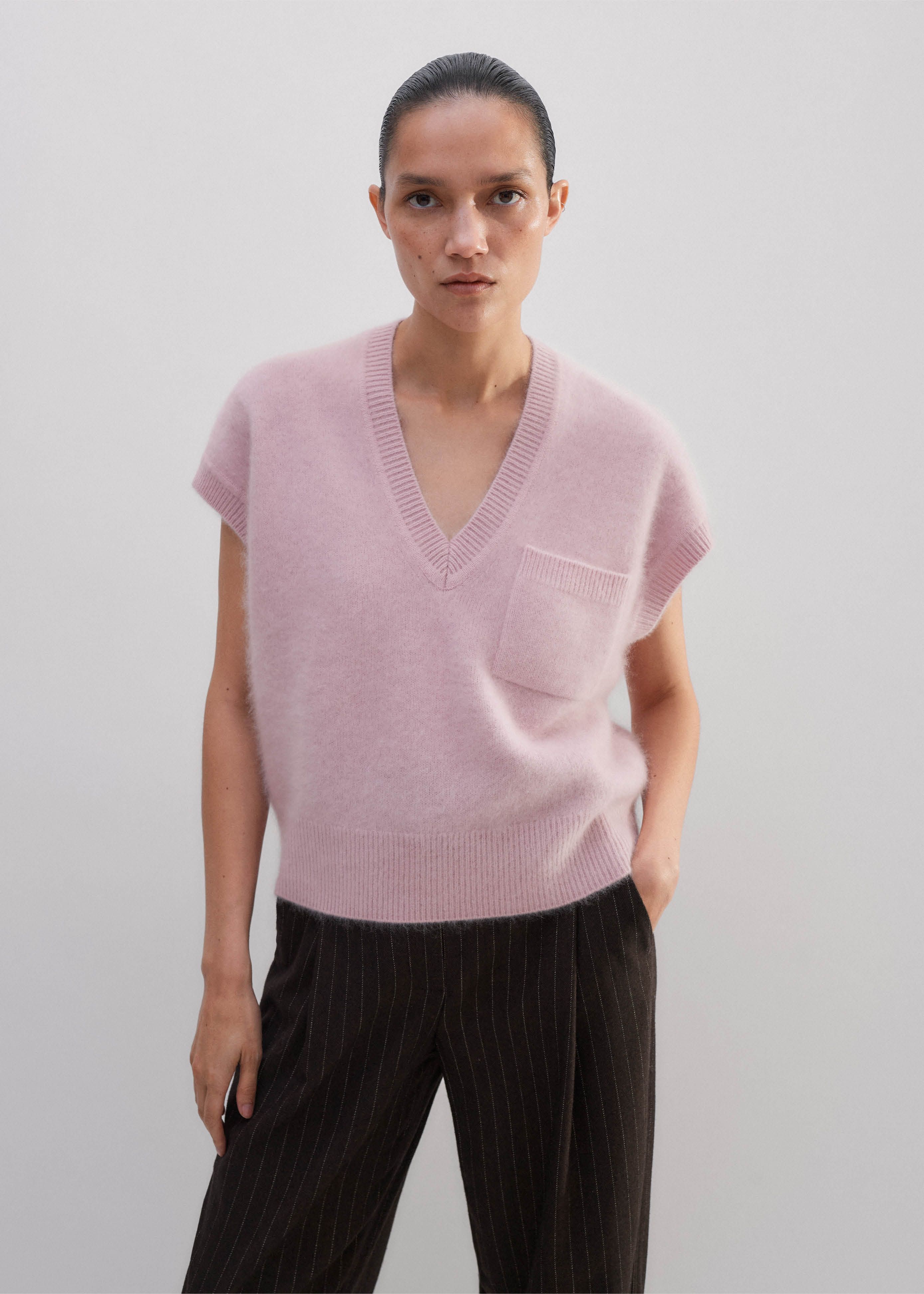 Brushed Cashmere V-Neck Vest