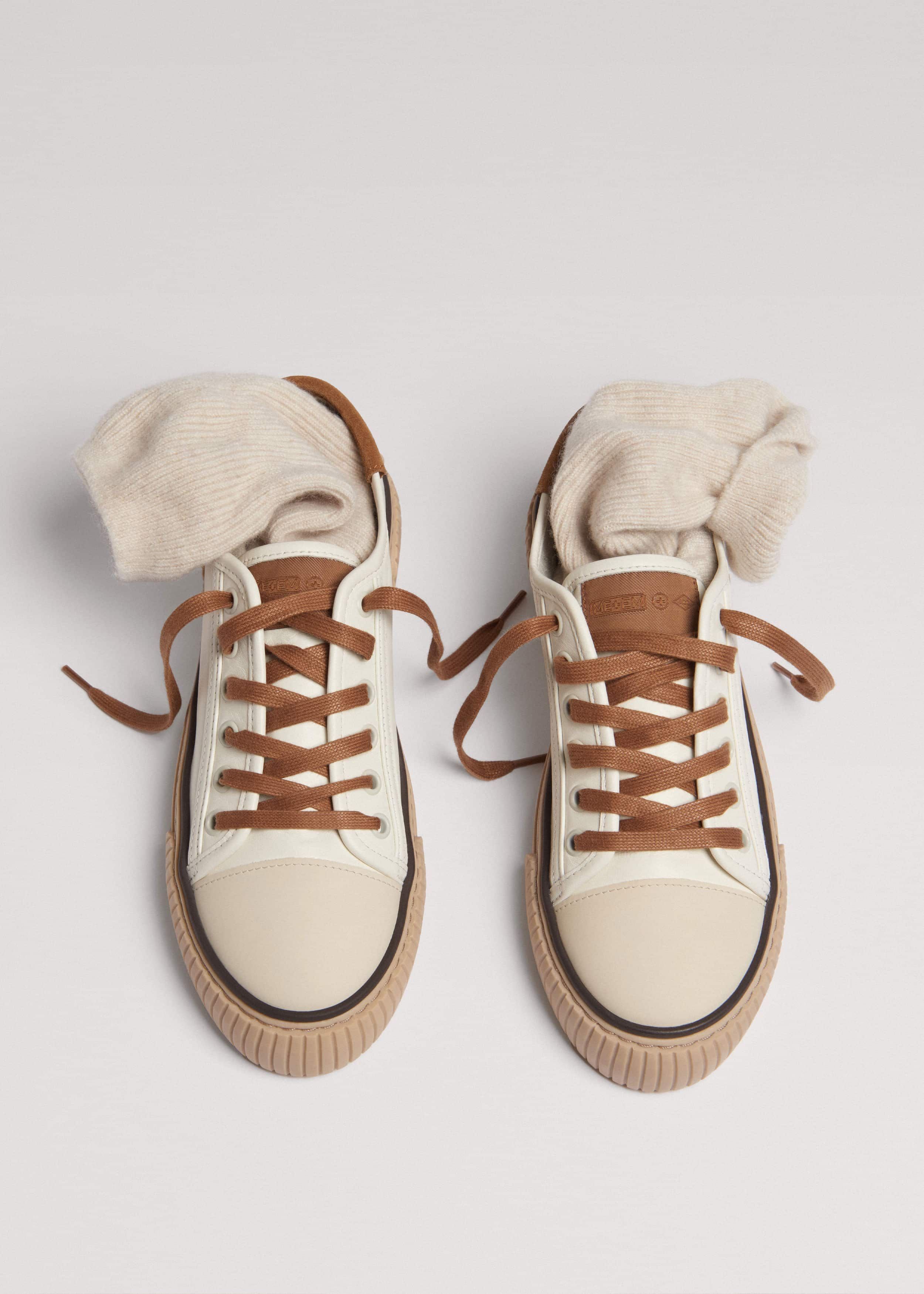 【関税込み】Low-Top ADC Sneakers in White/Multi Leather ami Low-Top ADC Sneakers in White/Multi Leather | ShopSimon
