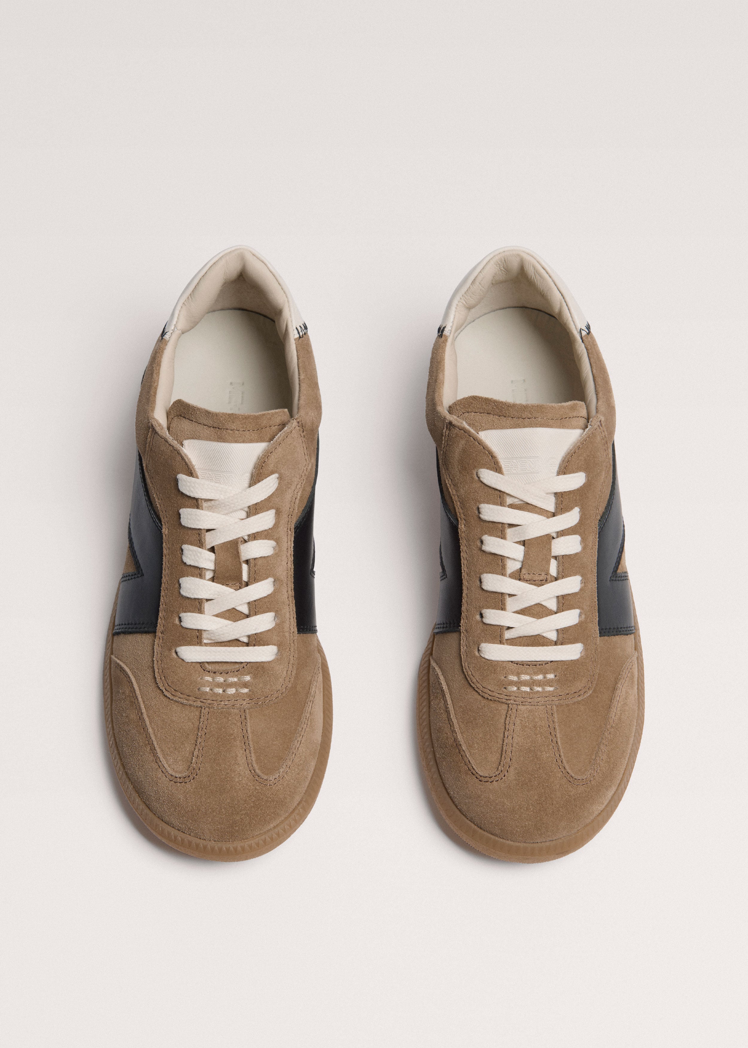 retro trainers womens