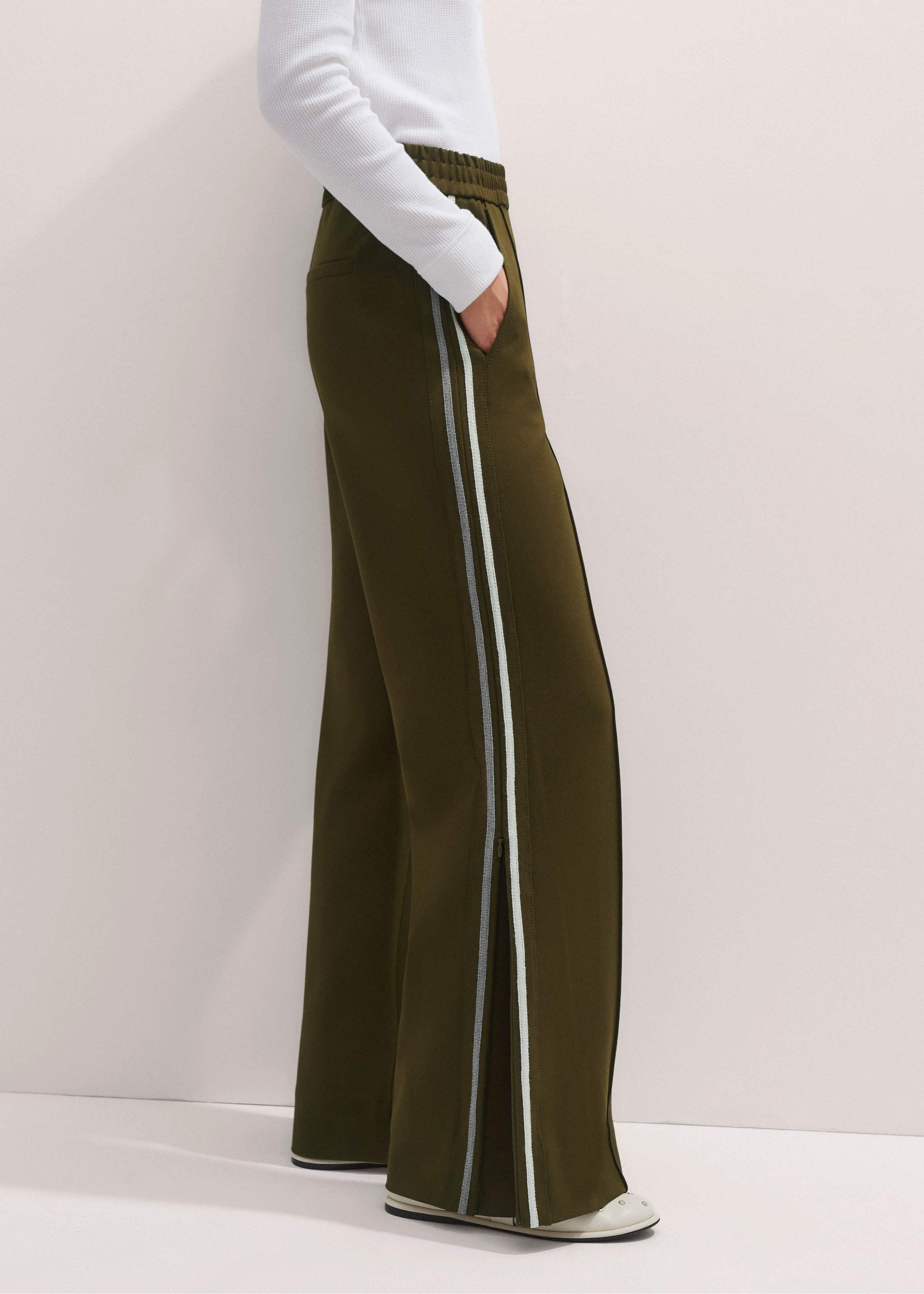 ボトムス mabli 25ss meadow stripe pants & necktie ボトムス mabli 25ss meadow stripe pants & necktie The Meadow