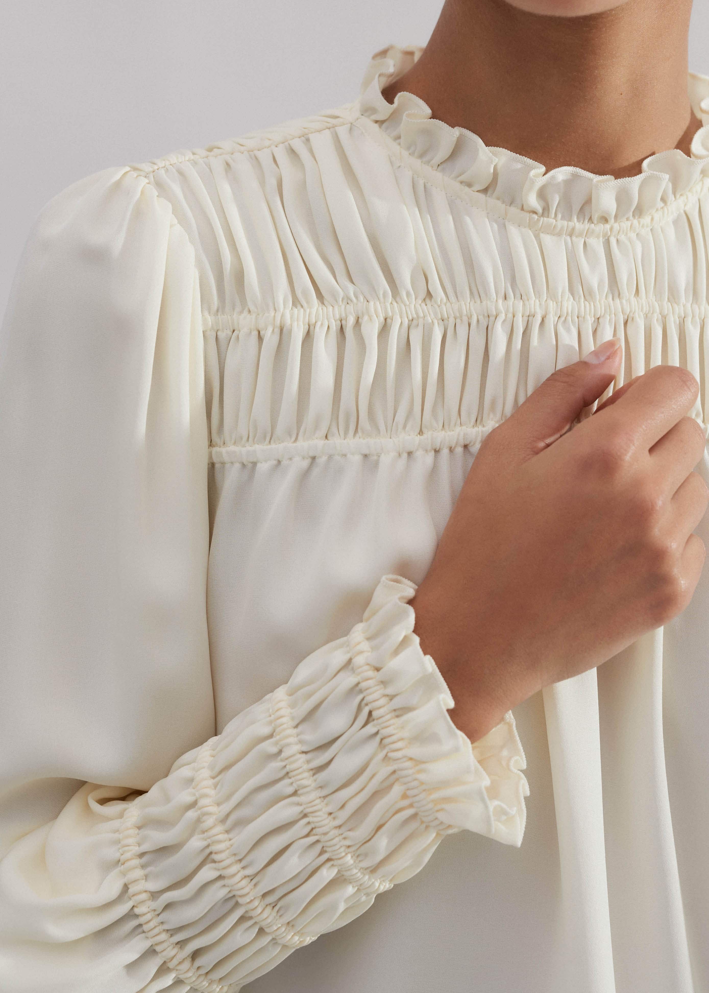 emm【ensemblesleeve blouse】 25880_0871322e6d-original.jpg