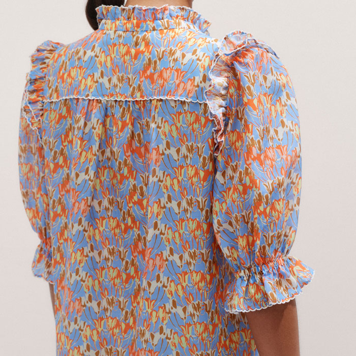 Women's Blue Silk Cotton Tulip Print Blouse | ME+EM