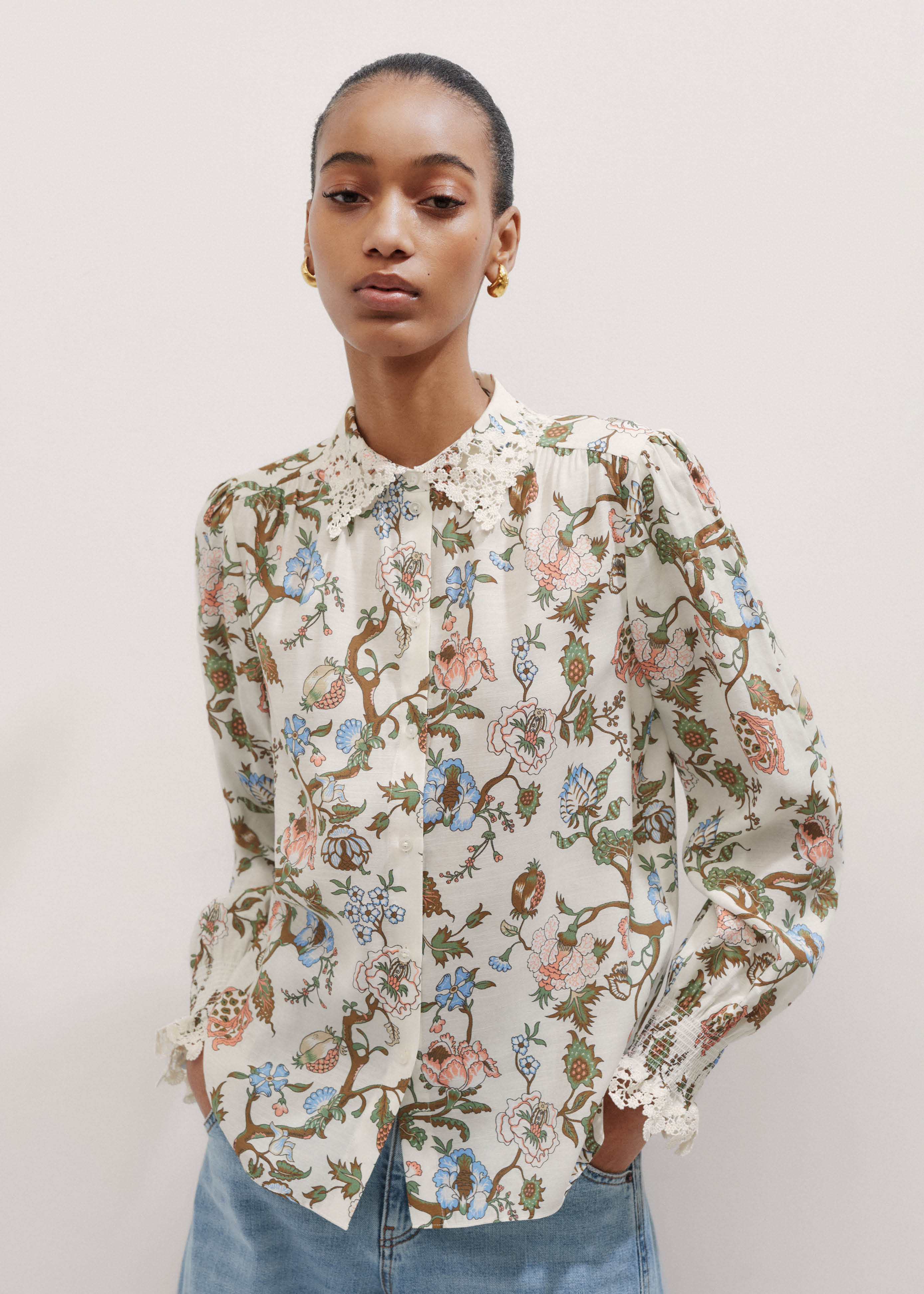 Women's Cream Floral Garden Print Blouse | ME+EM