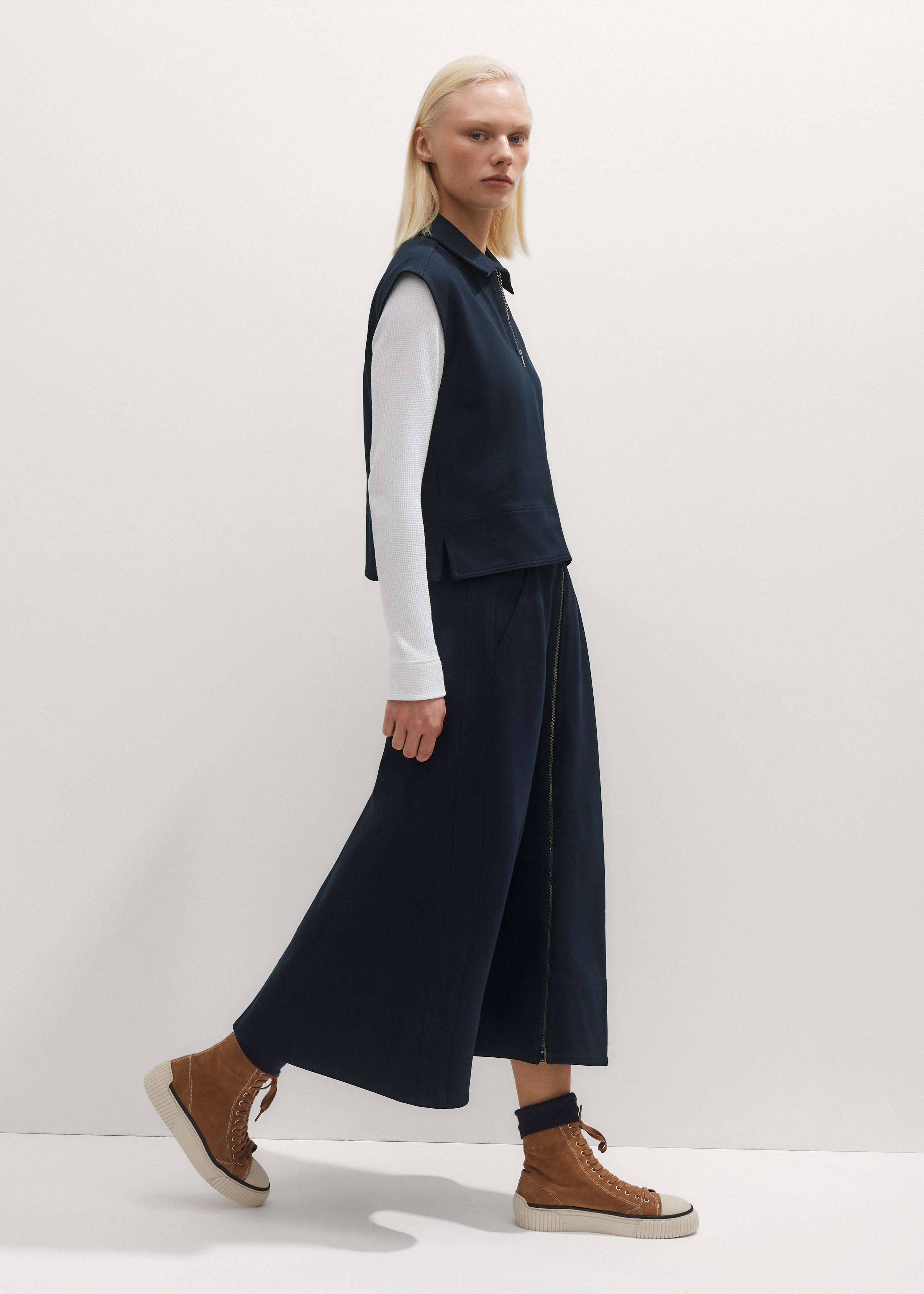ANDRESD back sheer gilet setup dress