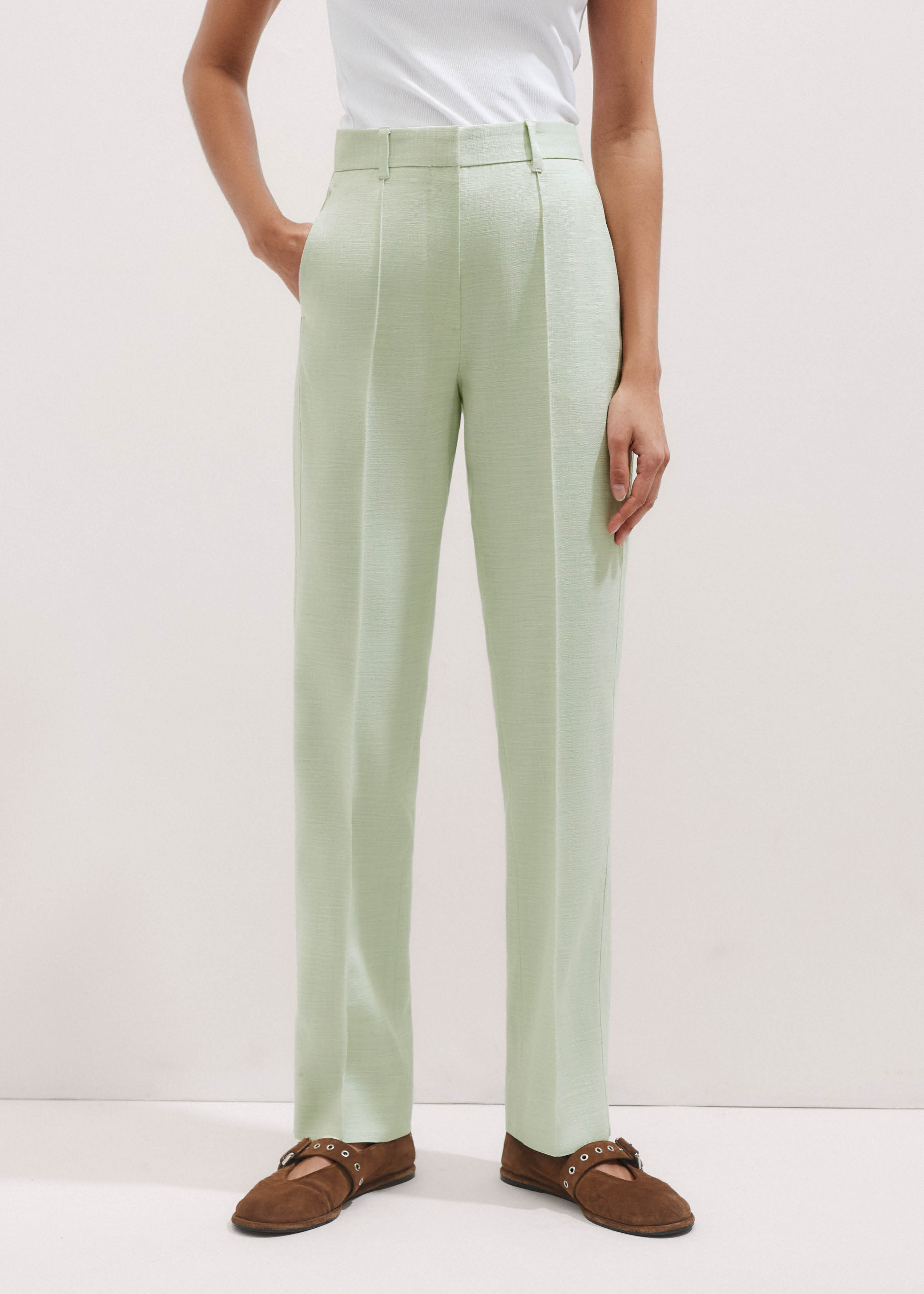 Lightweight Tailored Cigarette Trouser