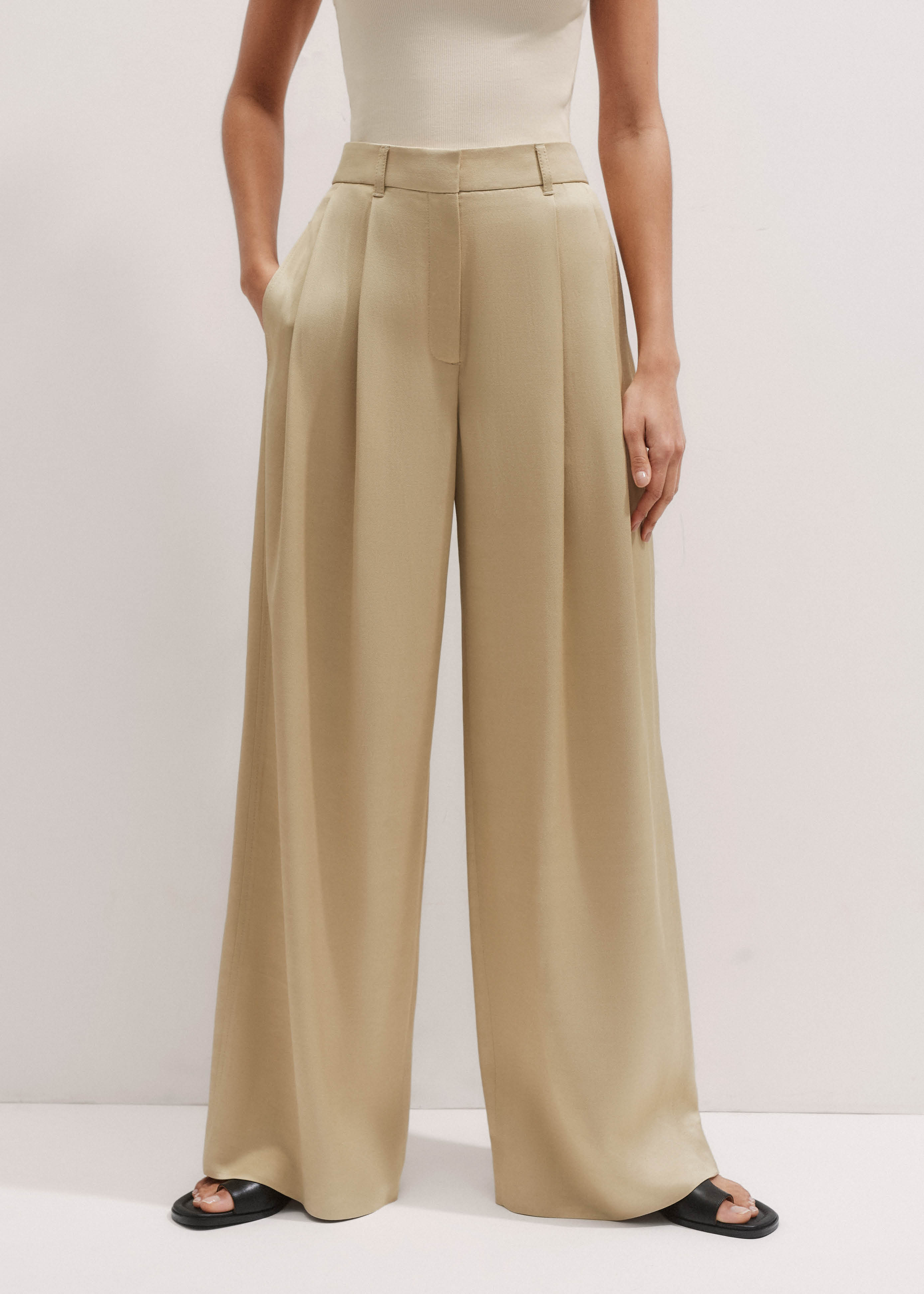 Elevated Metallic Tailored Wide-Leg Trouser