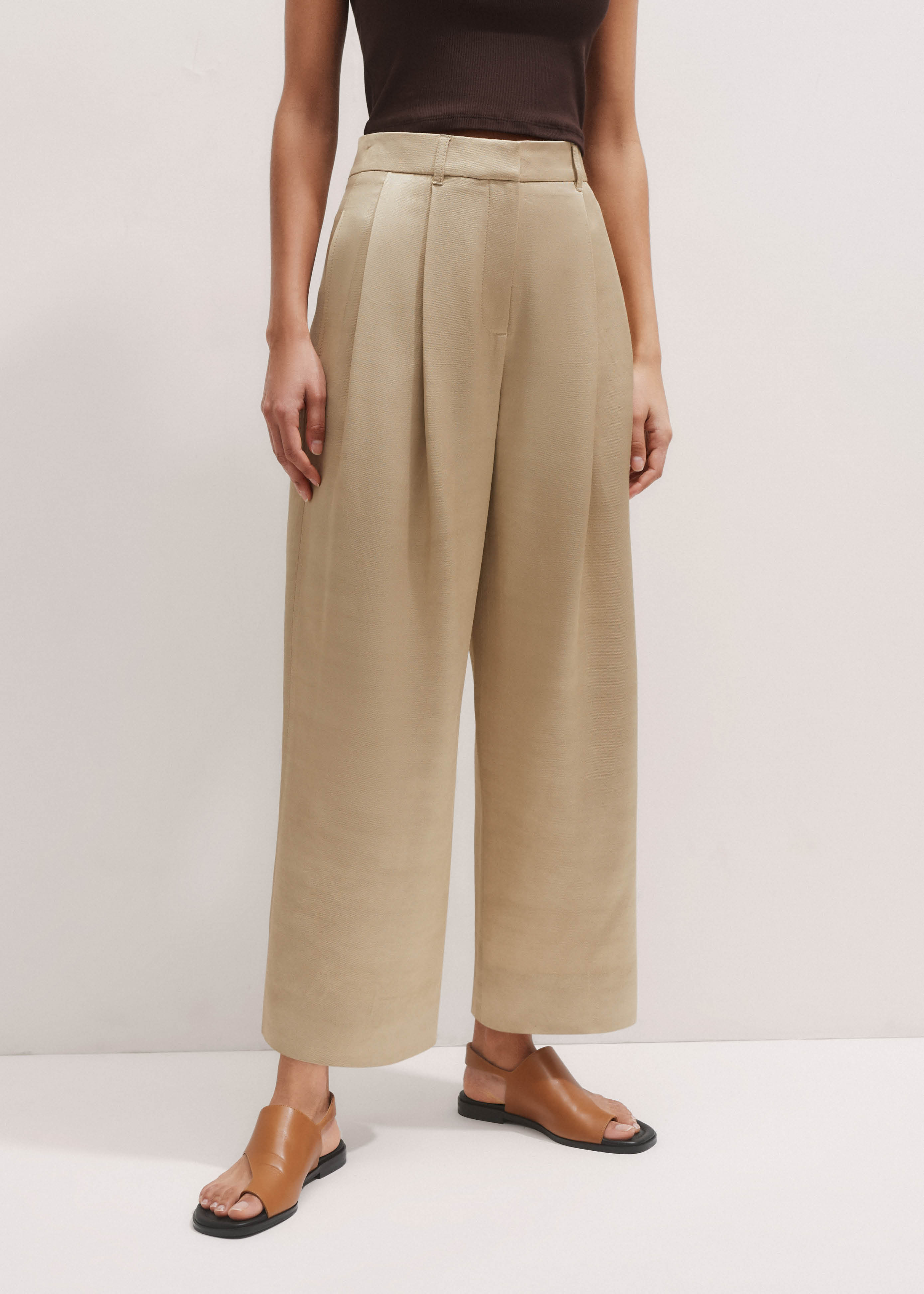 Elevated Metallic Wide Crop Trouser
