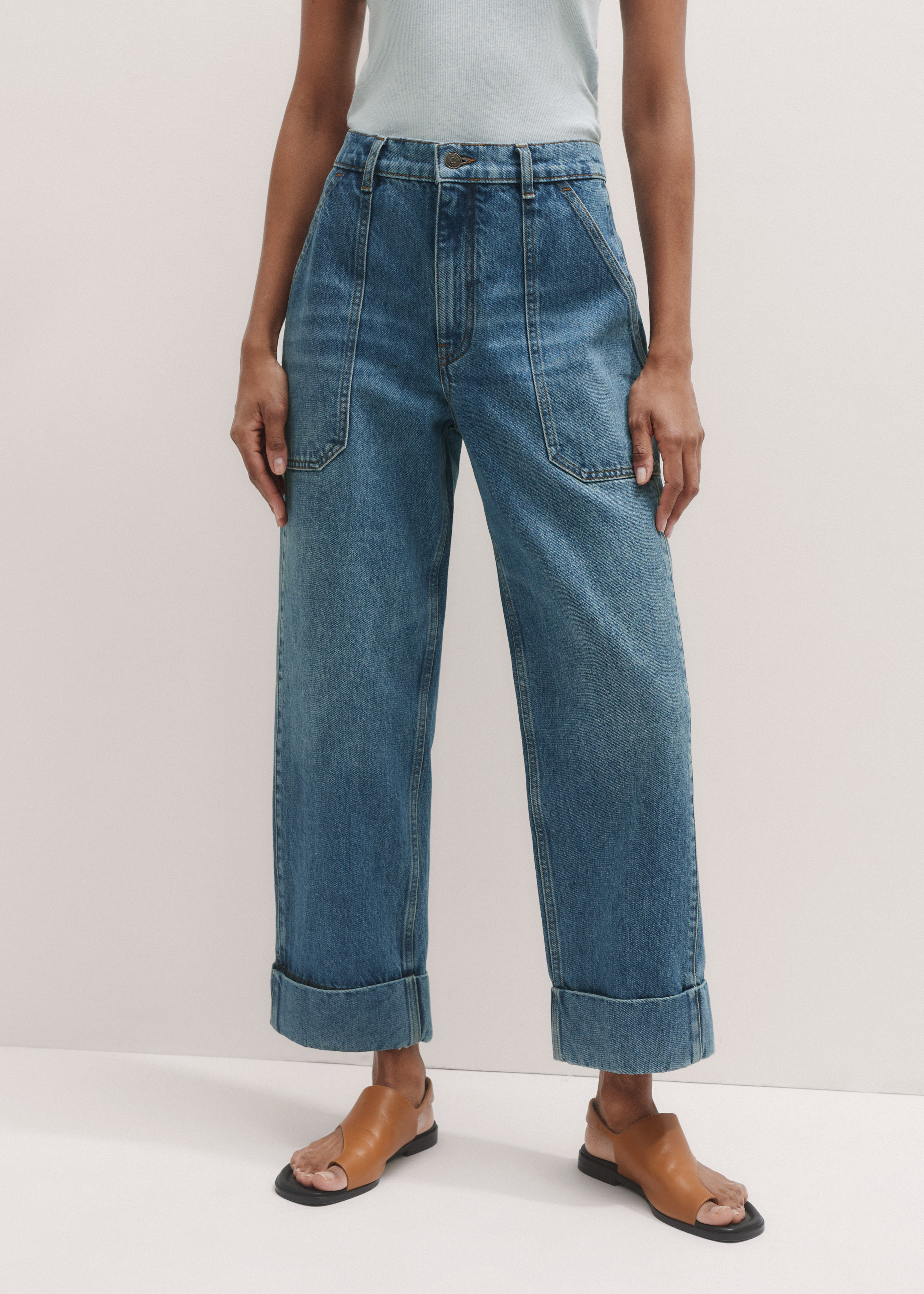 Turn-Up Straight Jean