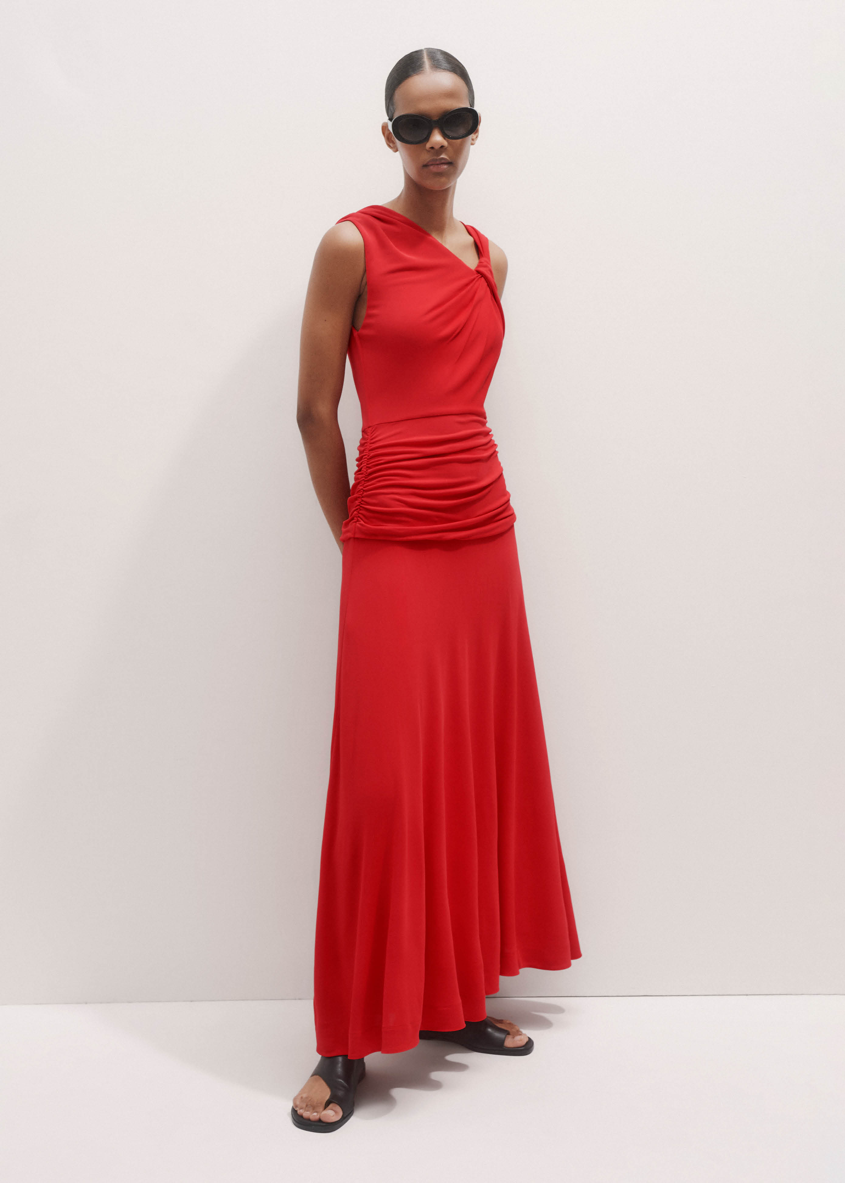 Asymmetric Detail Ruched Maxi Dress