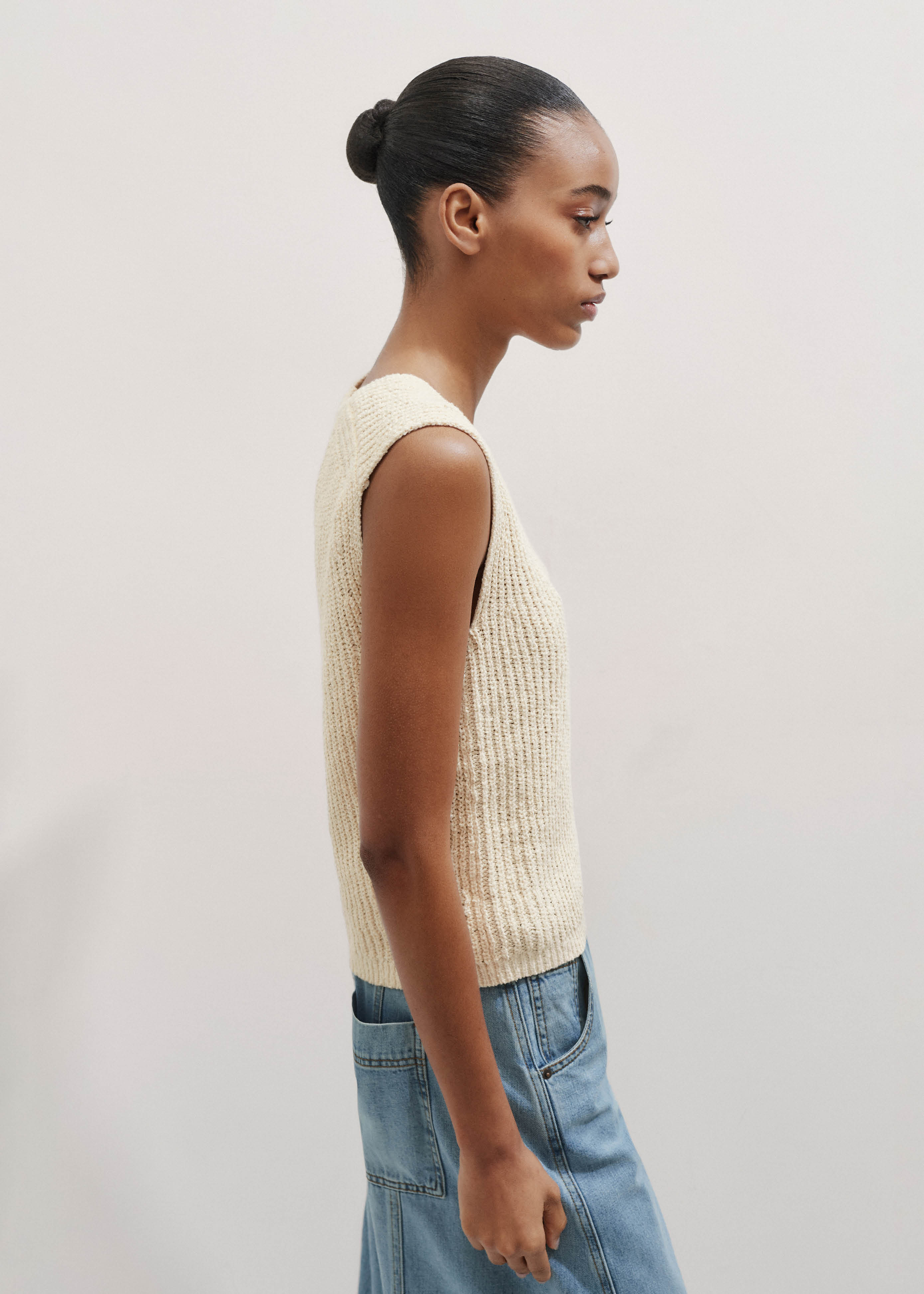 【MODERNIF】Bev Summer Boucle Knit Vest Boucle Knit V Neck Sweater Vest – MONROW