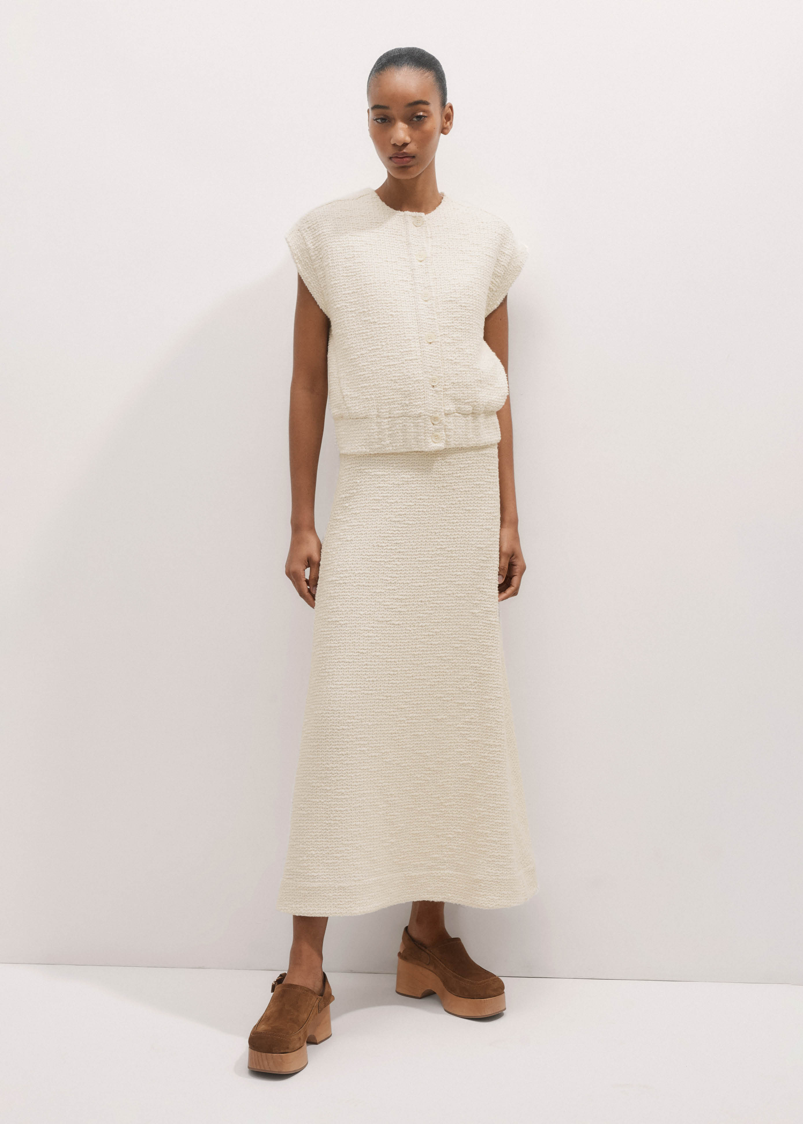 Women's Cream Bouclé Textured Sleeveless Bomber + Skirt Co