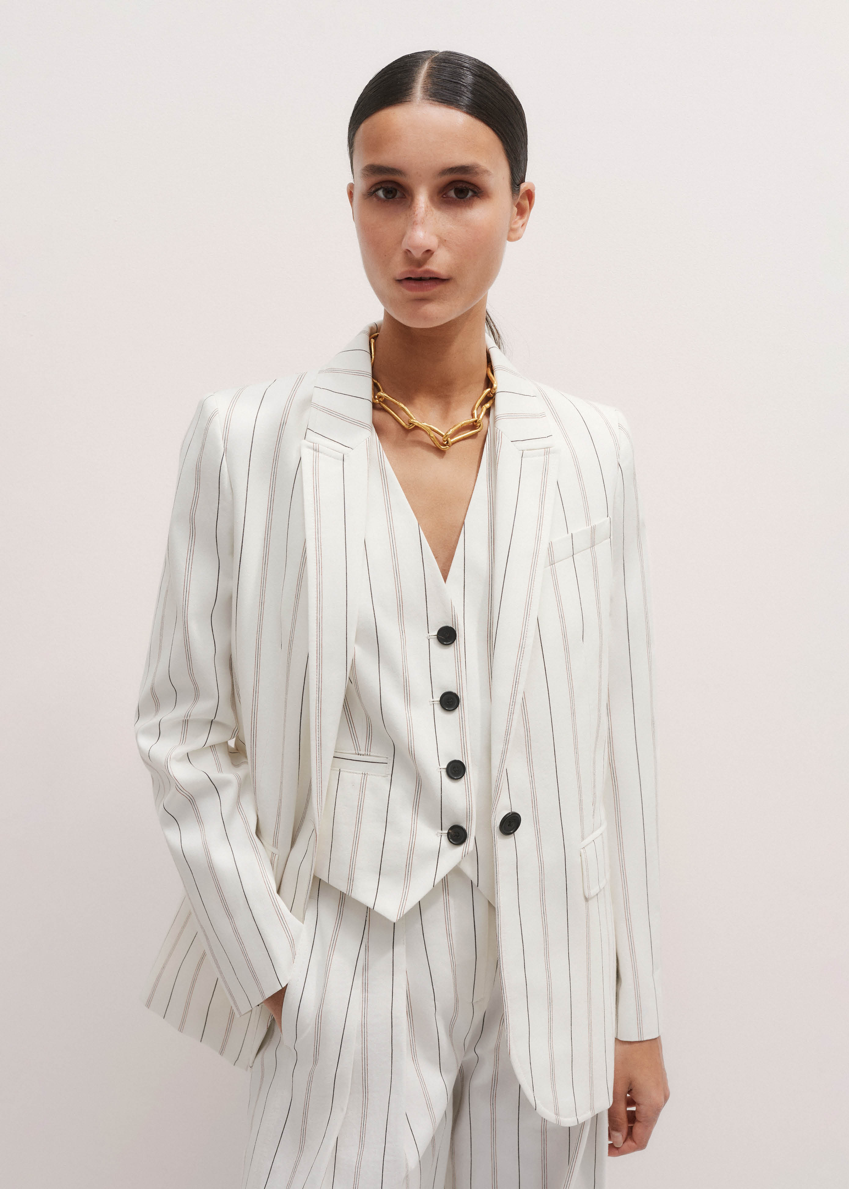 Women's Vanilla Contour Seamed Evening Blazer | ME+EM