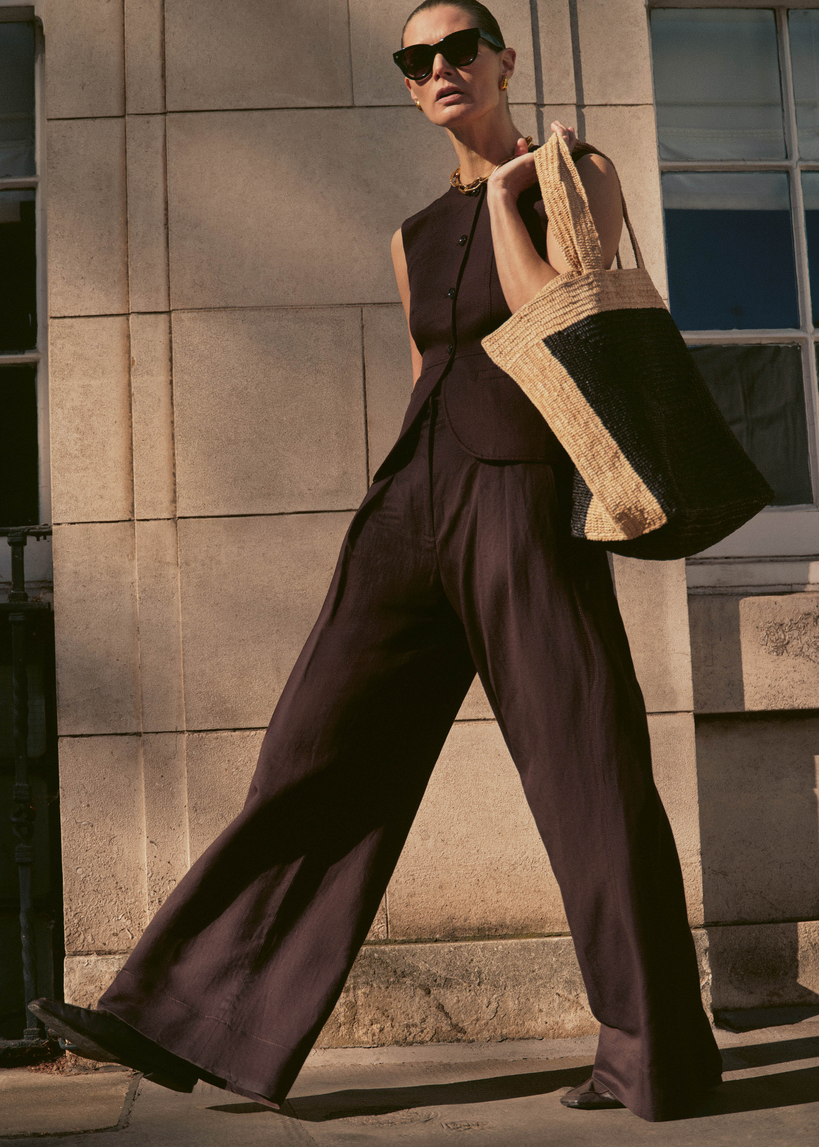 Tailored Waistcoat Wide-Leg Pleat Pant Suit