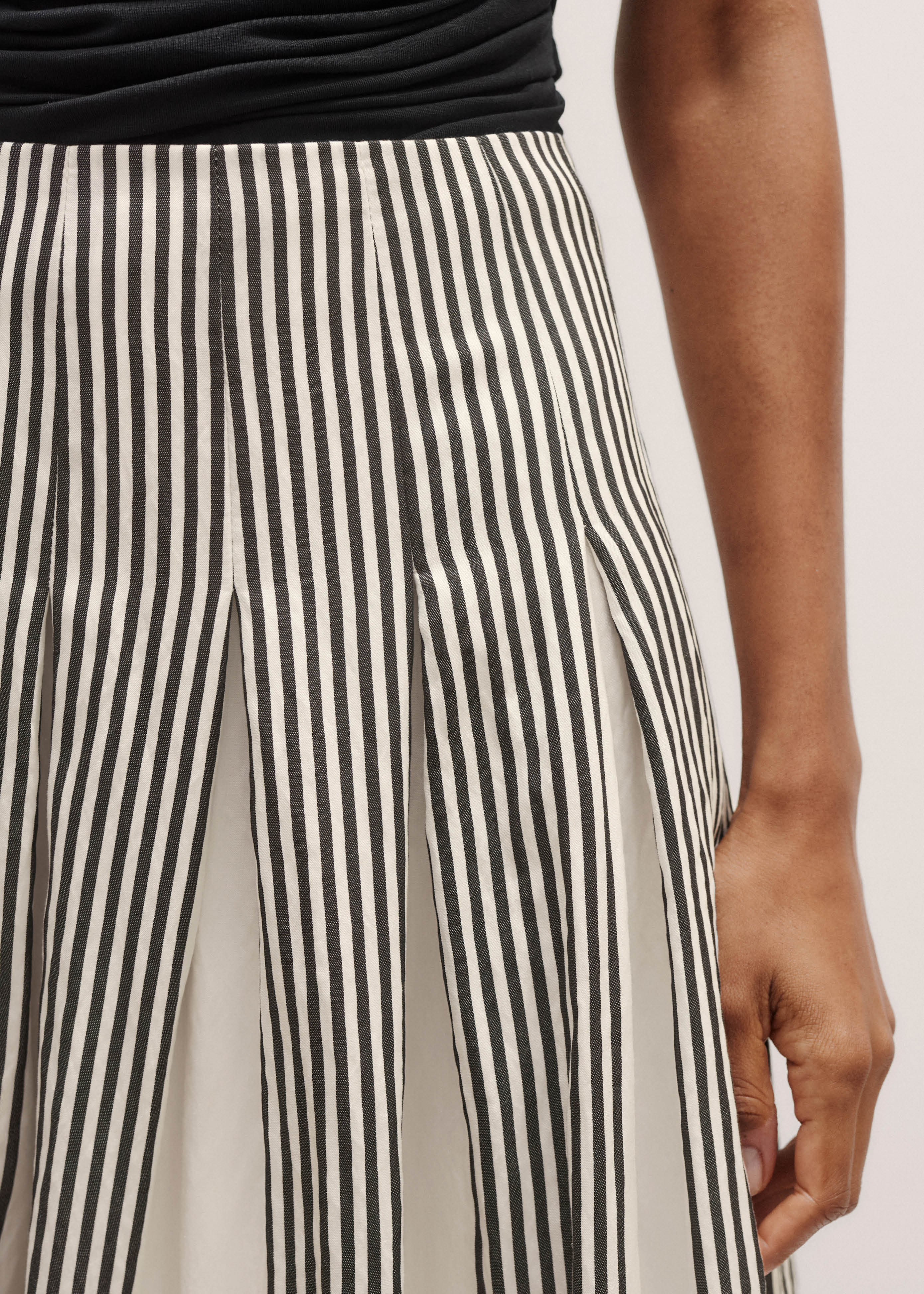 【Anyone more】Even stripe pleated skirt Amazon.com: SweatyRocks Women's High Waist Pleated Skirt