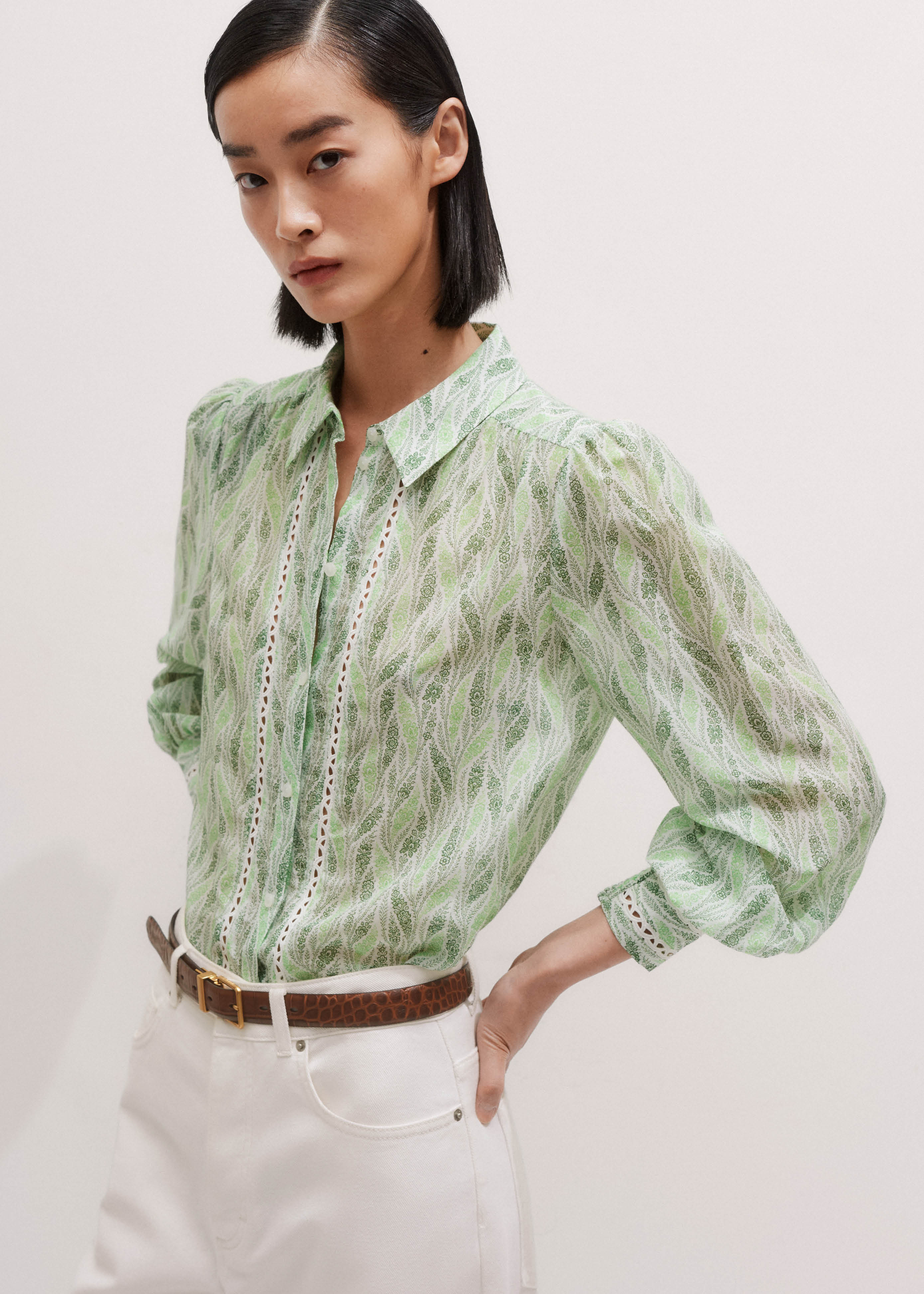 Detailed Trim Blouse