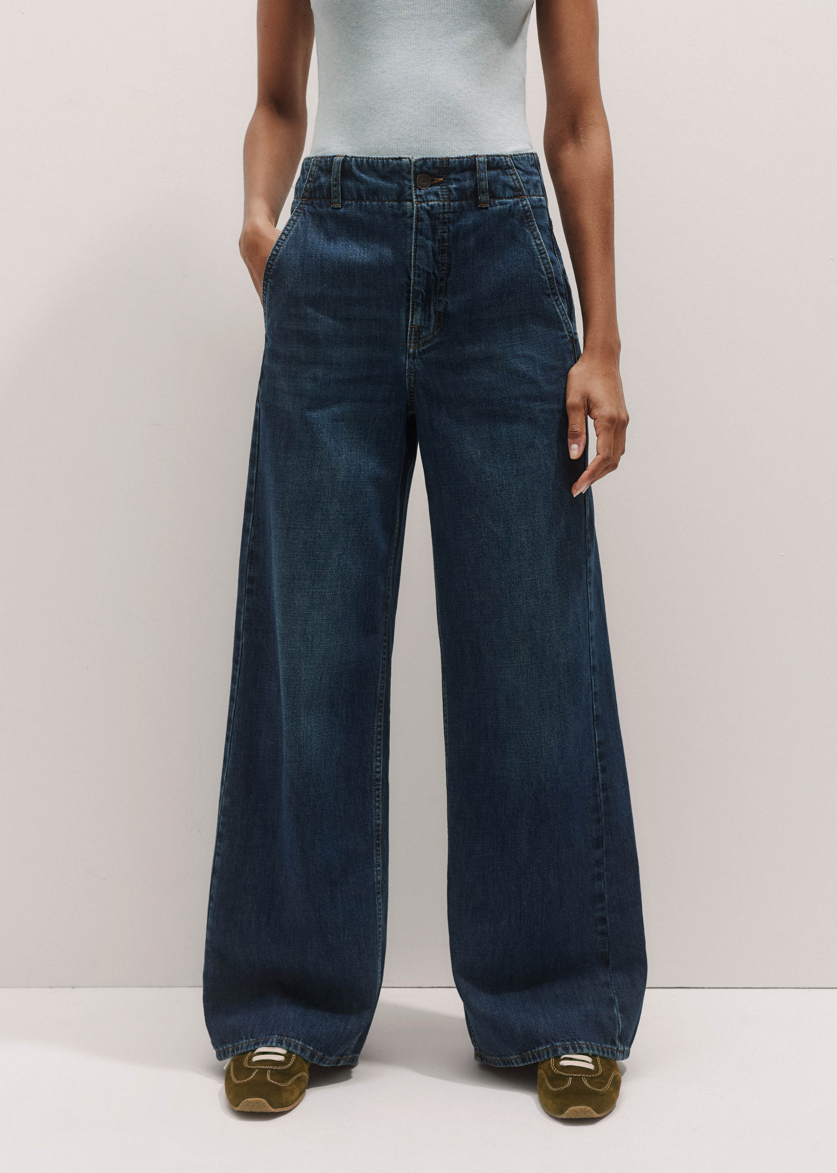 Women's Blue Full-Length Straight Jean ME+EM