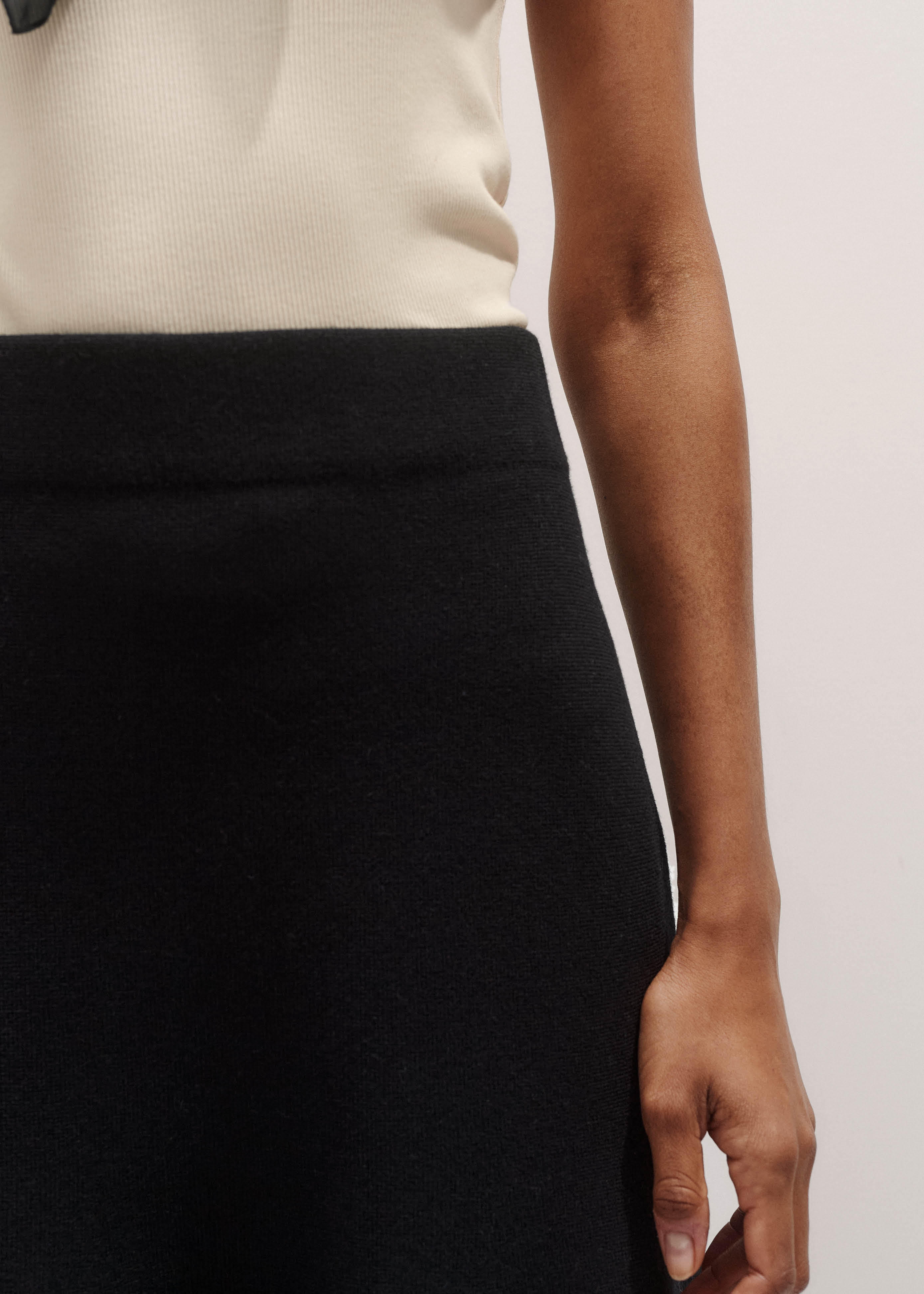 Women's Black Milano Knit Maxi Skirt | ME+EM