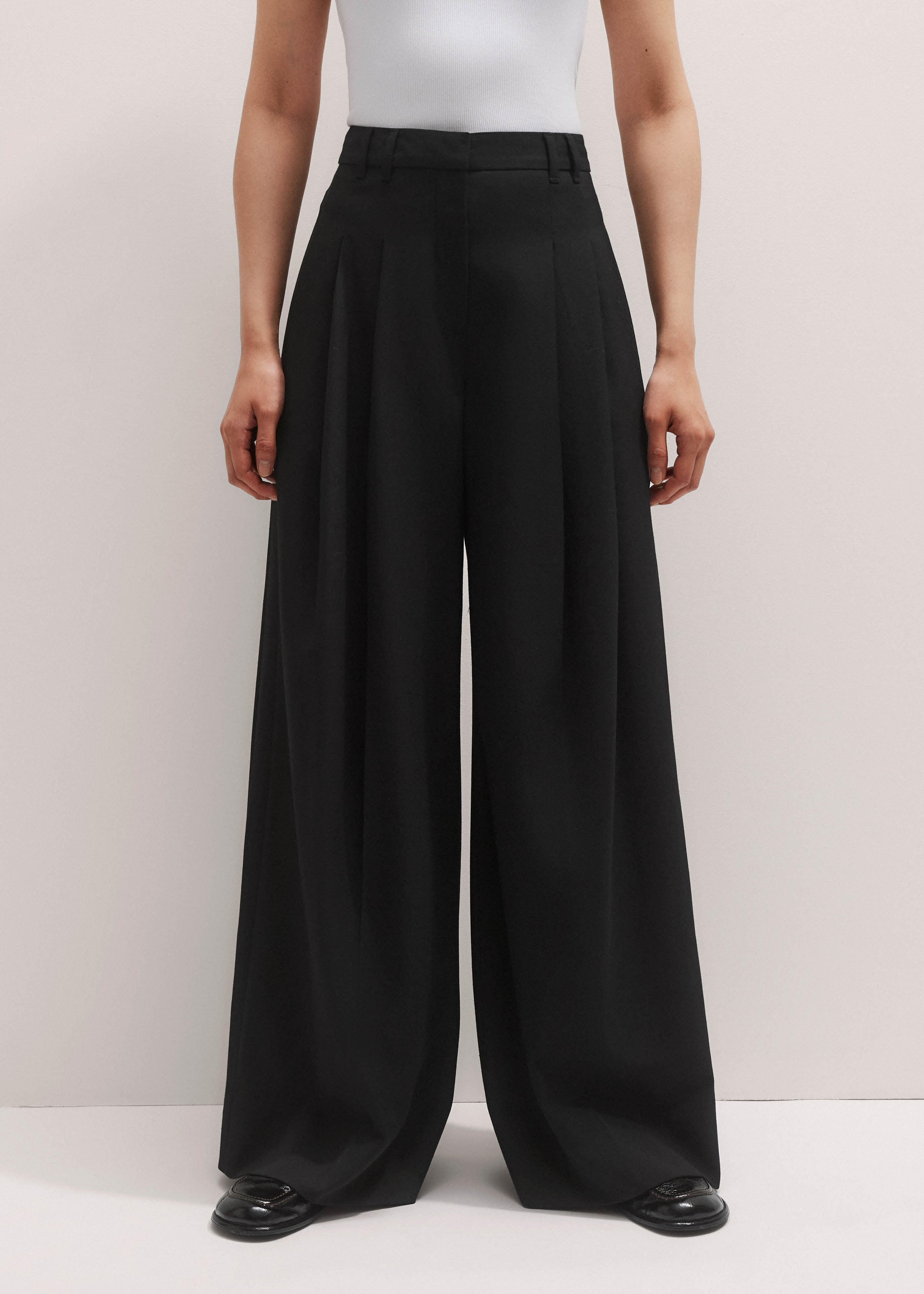 Women's Black Pleated Wide-Leg Trouser | ME+EM Women's Black Pleated Wide-Leg Trouser | ME+EM