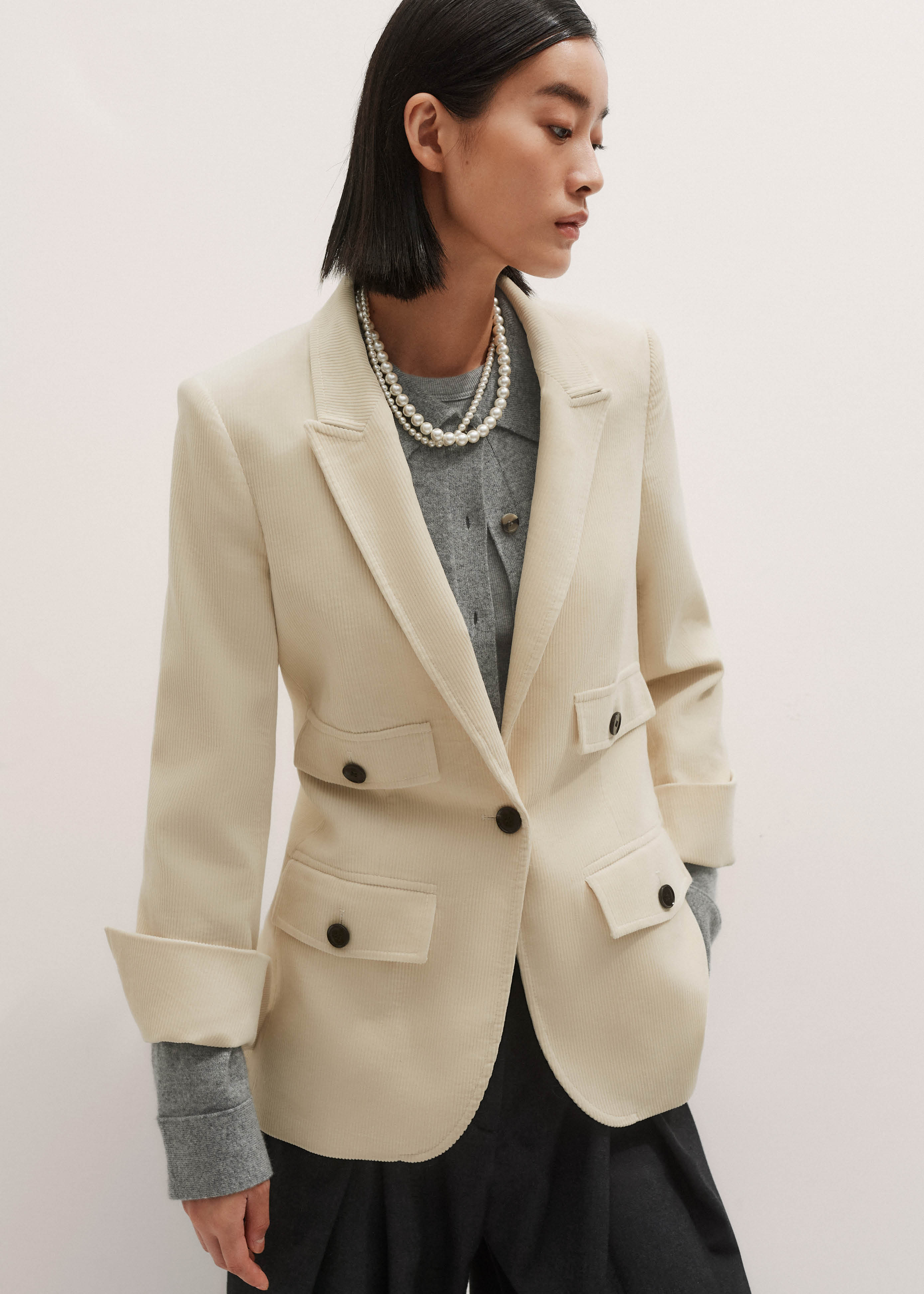Sharp Shoulder Blazer