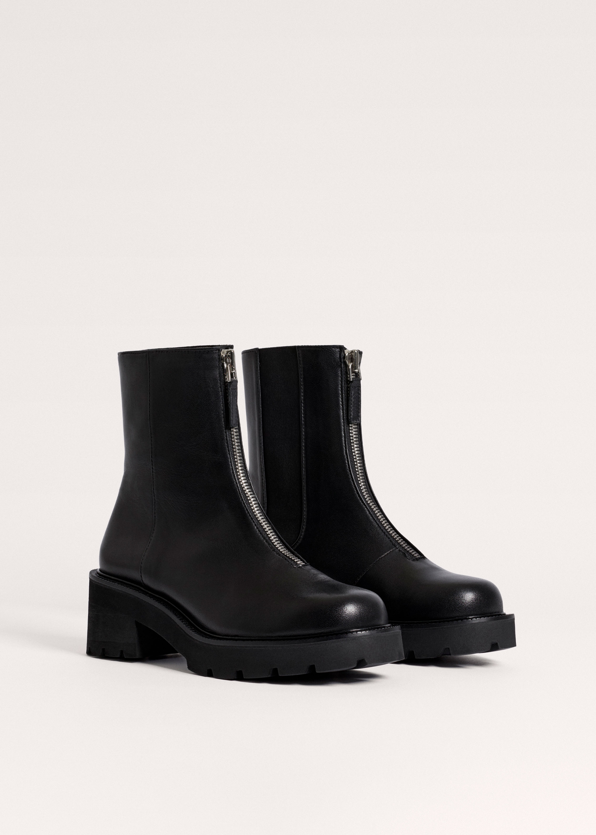 Women's Black Zip Front Boot | ME+EM