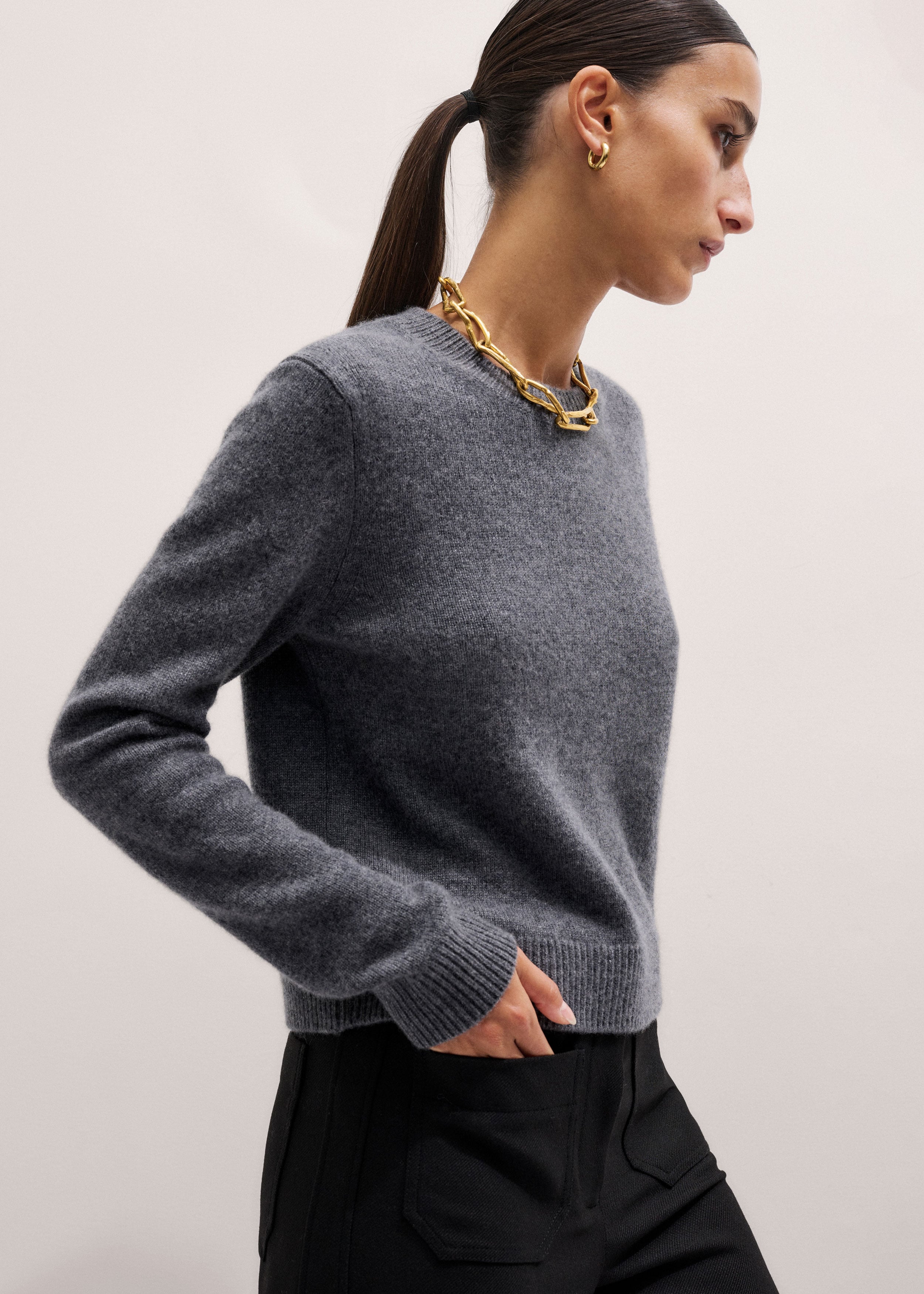Women's Gray Cashmere Relaxed Crop Sweater | ME+EM