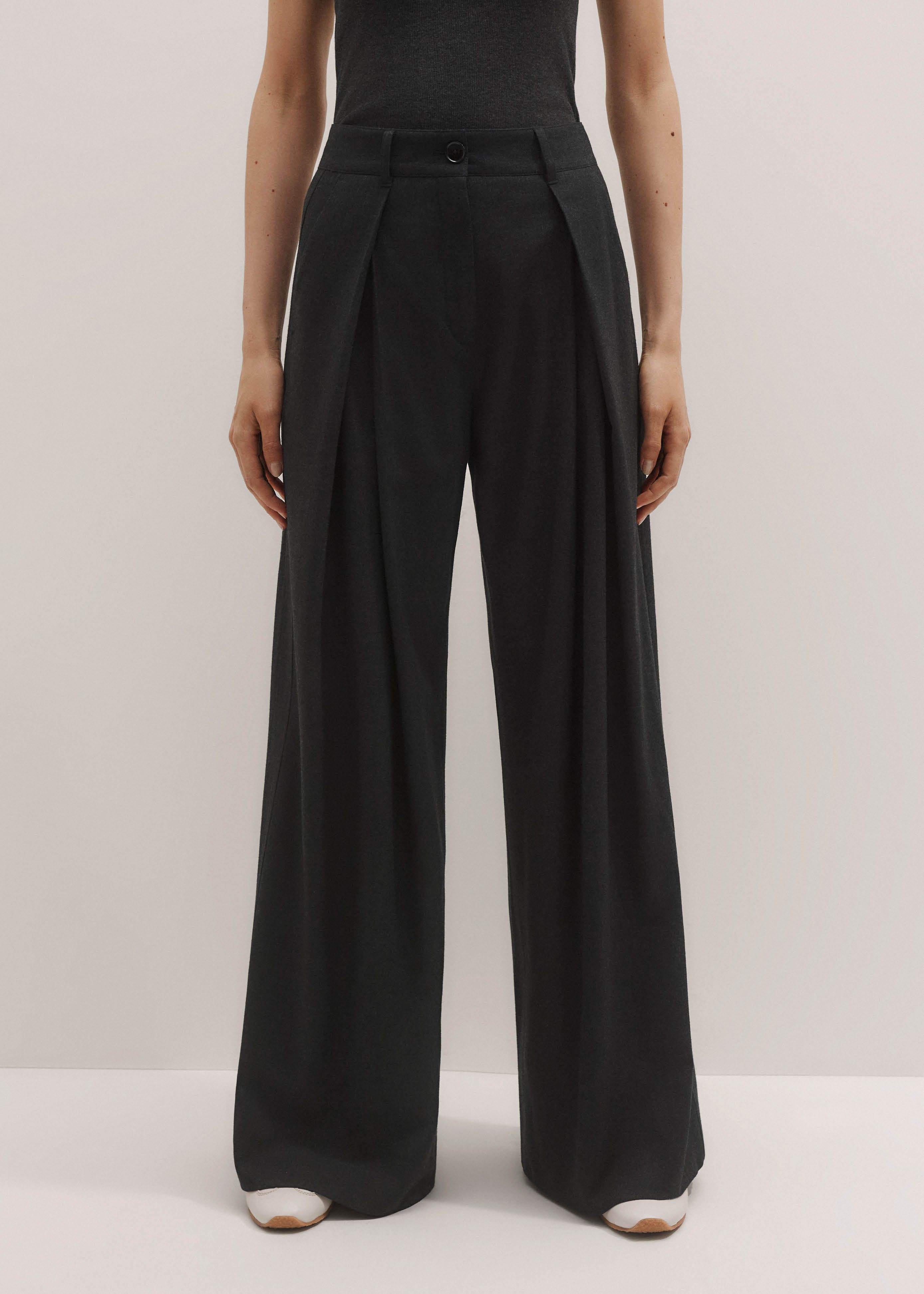 【新品】cara bonding 2tuck slacks（black） 新品】cara bonding 2tuck slacks（black）