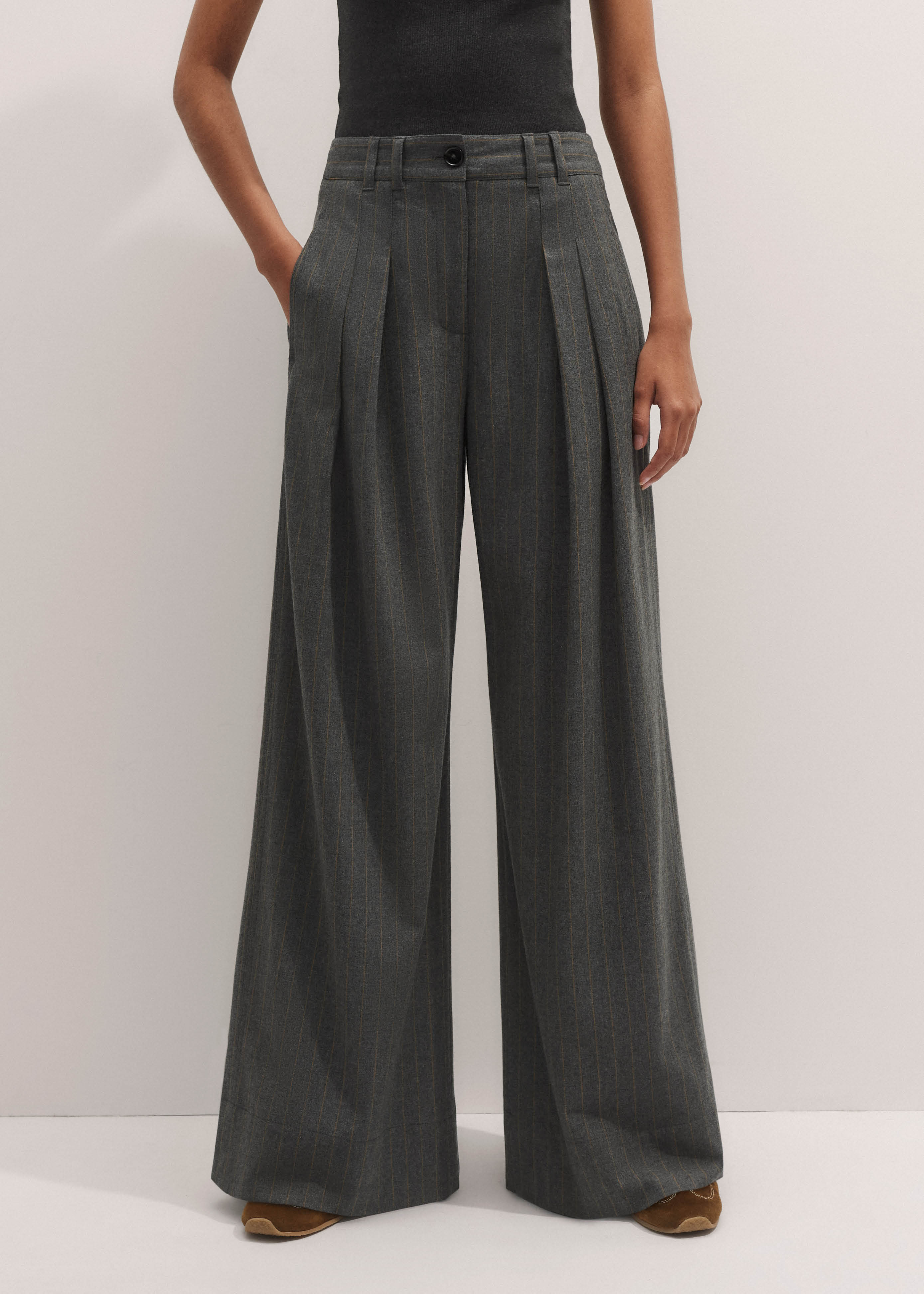Double Pleat Trouser