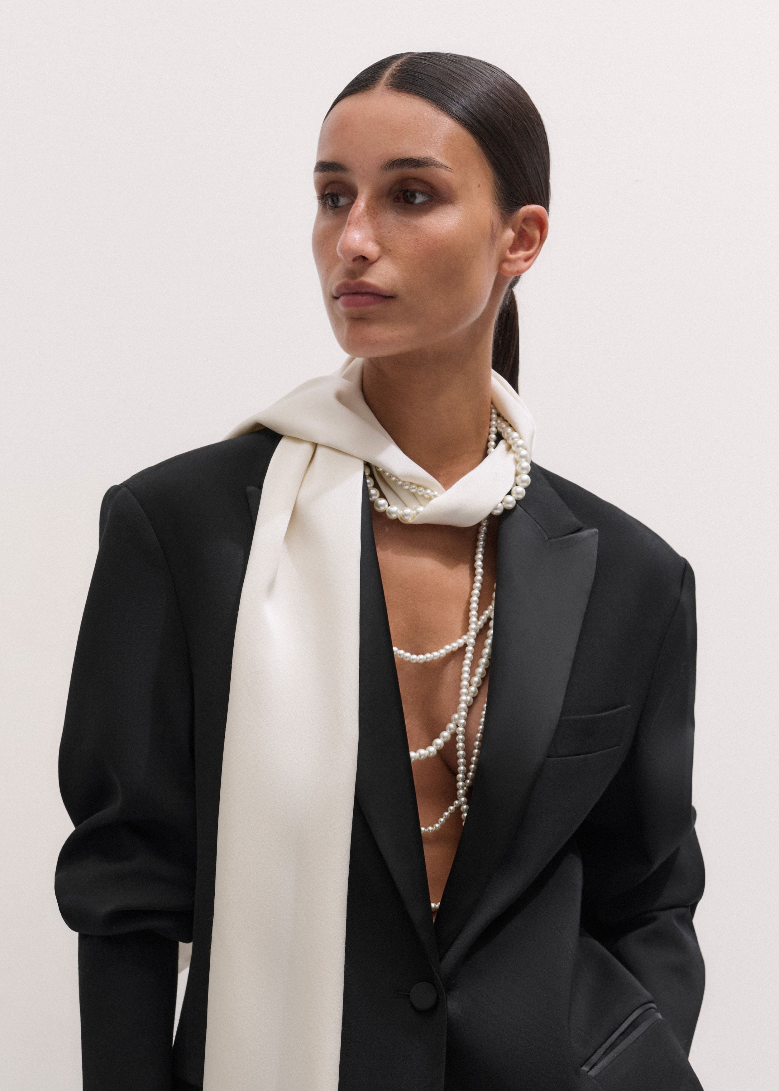 Women's Cream Silk Satin Evening Scarf | ME+EM
