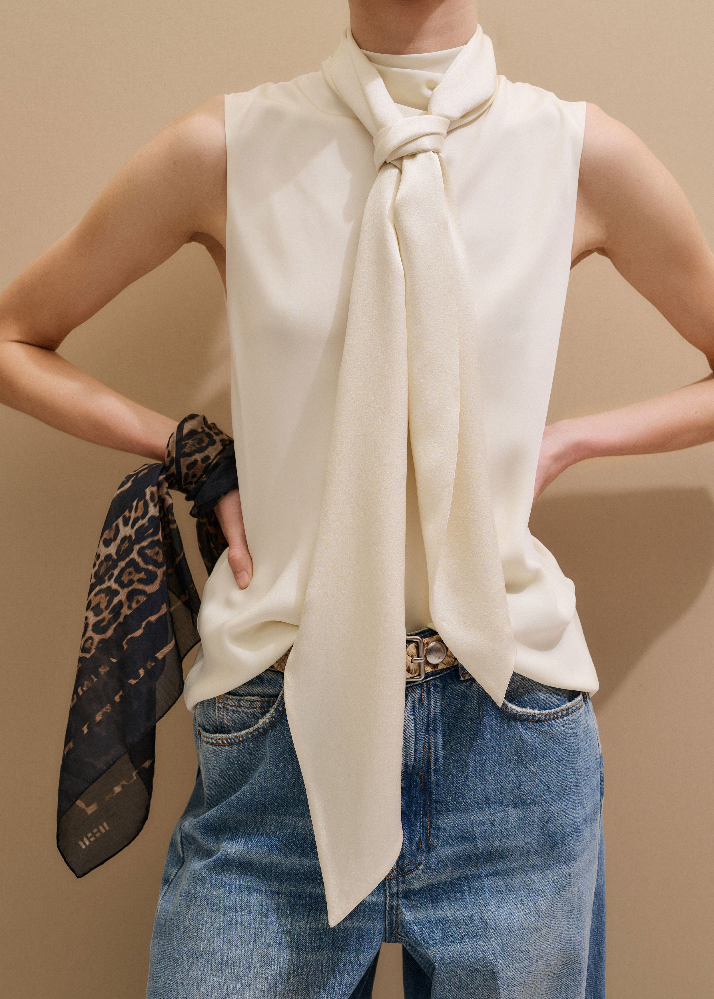 Women's Cream Silk Satin Evening Scarf | ME+EM