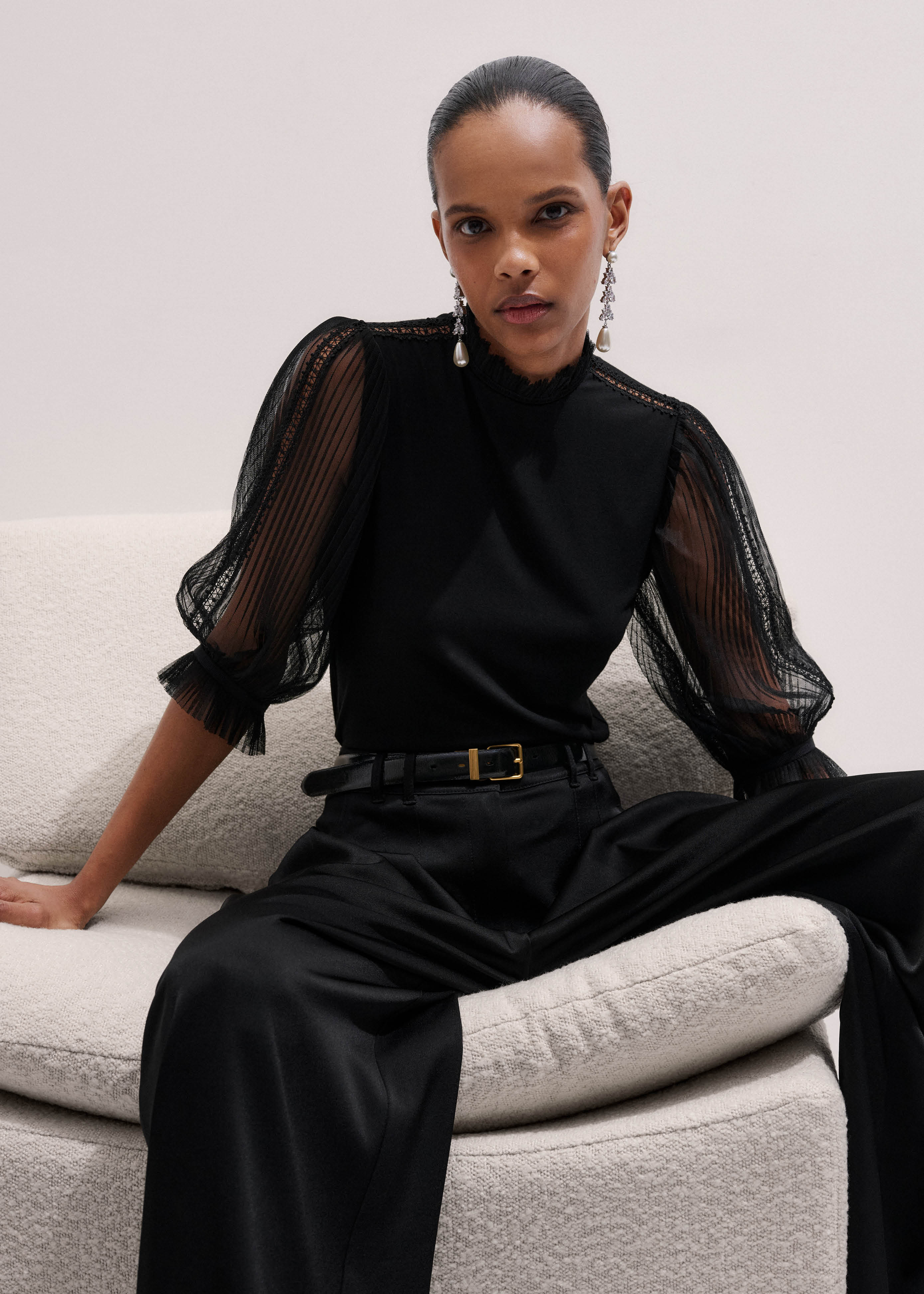 エムミーエメ Ribbon tulle candy sleeve tops Women's Black Lace Insert Tulle Layering Blouse | ME+EM