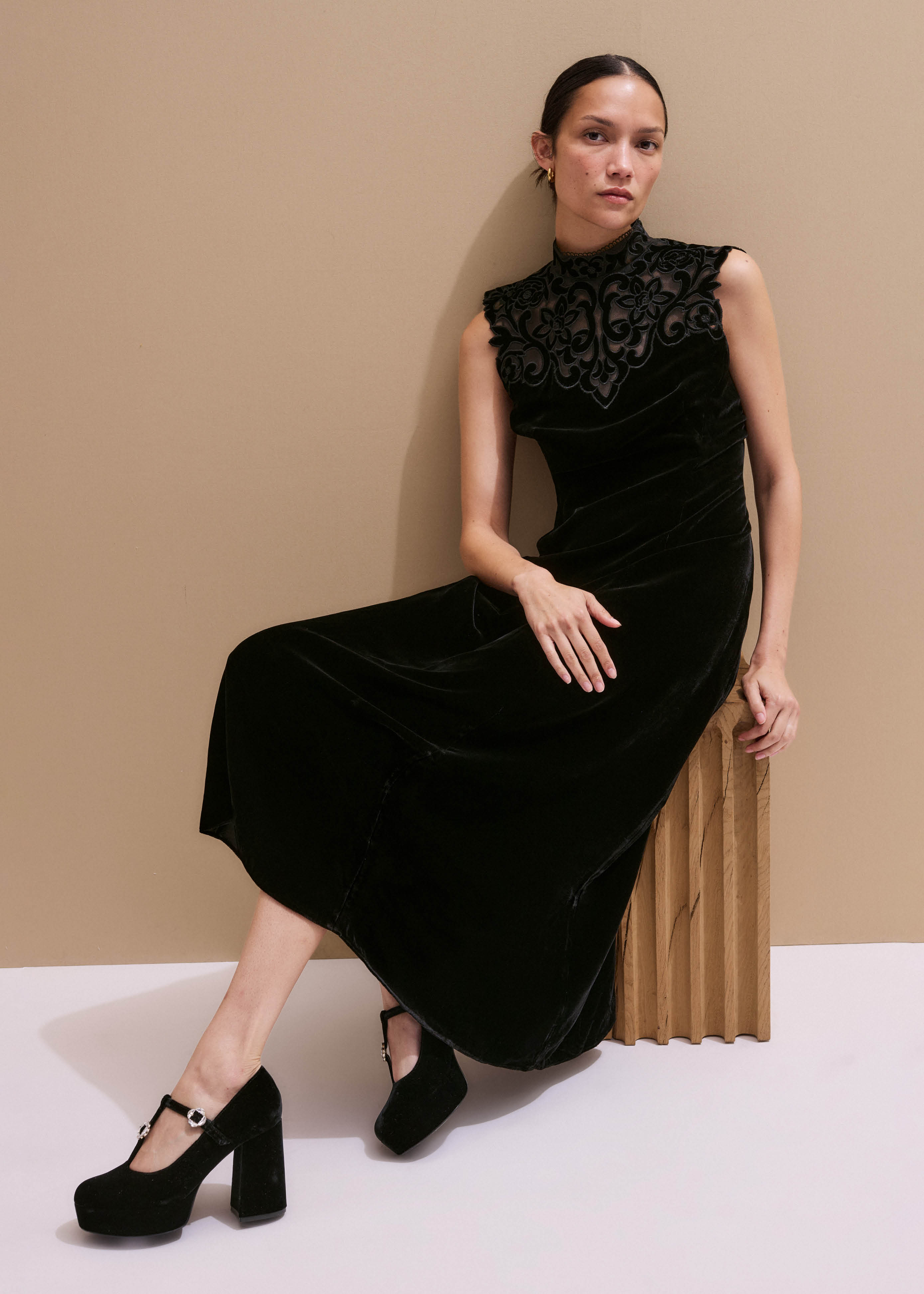 Black Silk Midi Dress (XS)