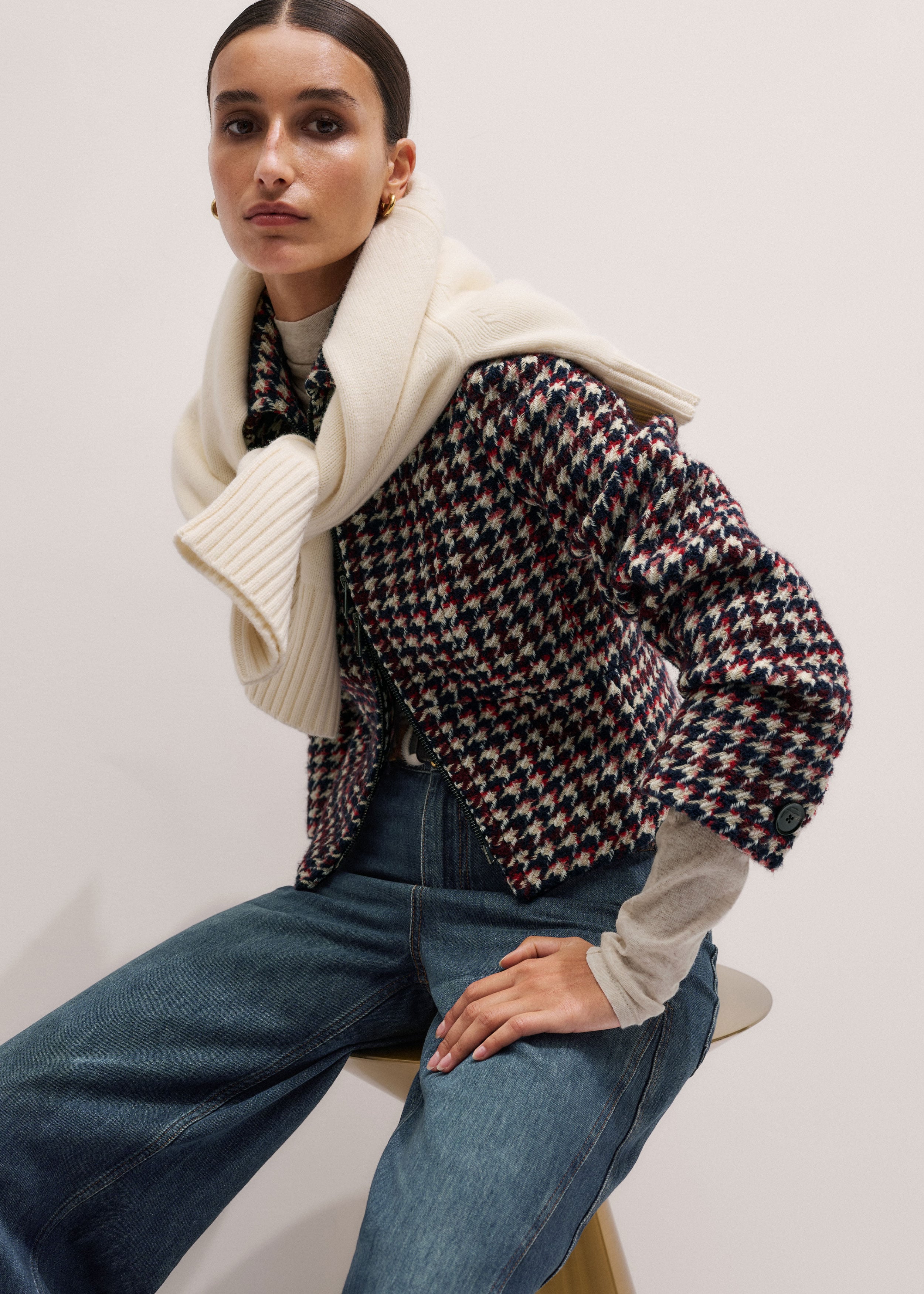 Women's Red Houndstooth Fitted Cropped Jacket | ME+EM