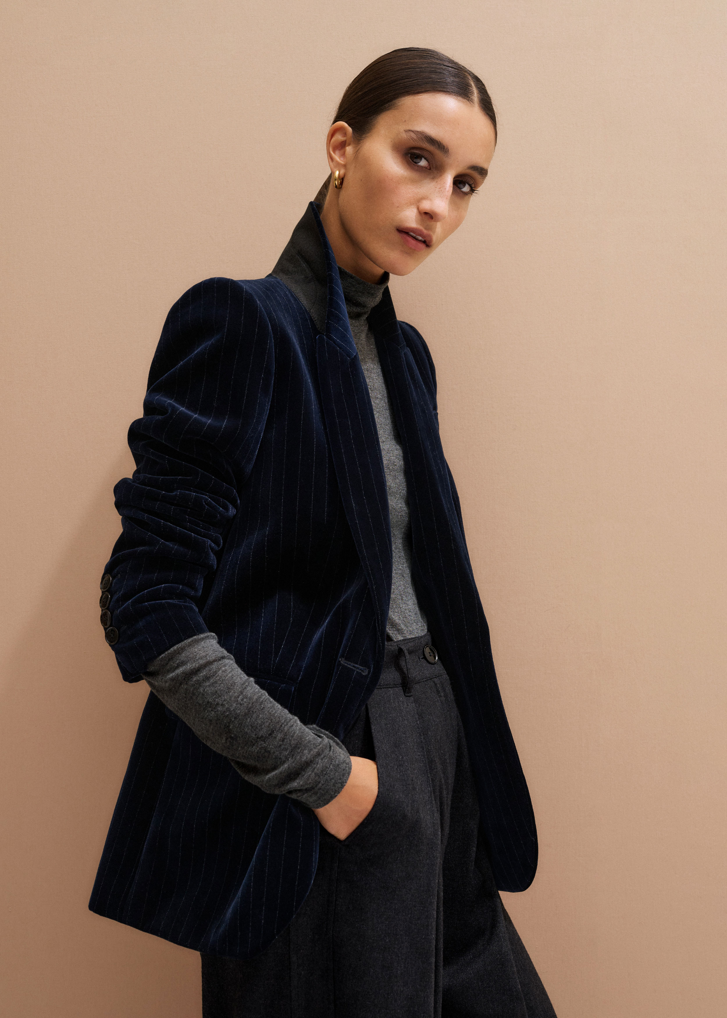 Sharp Shoulder Blazer