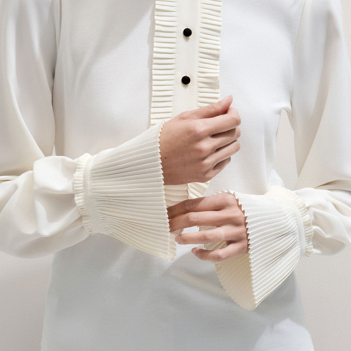 Women's Cream Frill Neck Layering Blouse + Tie | ME+EM
