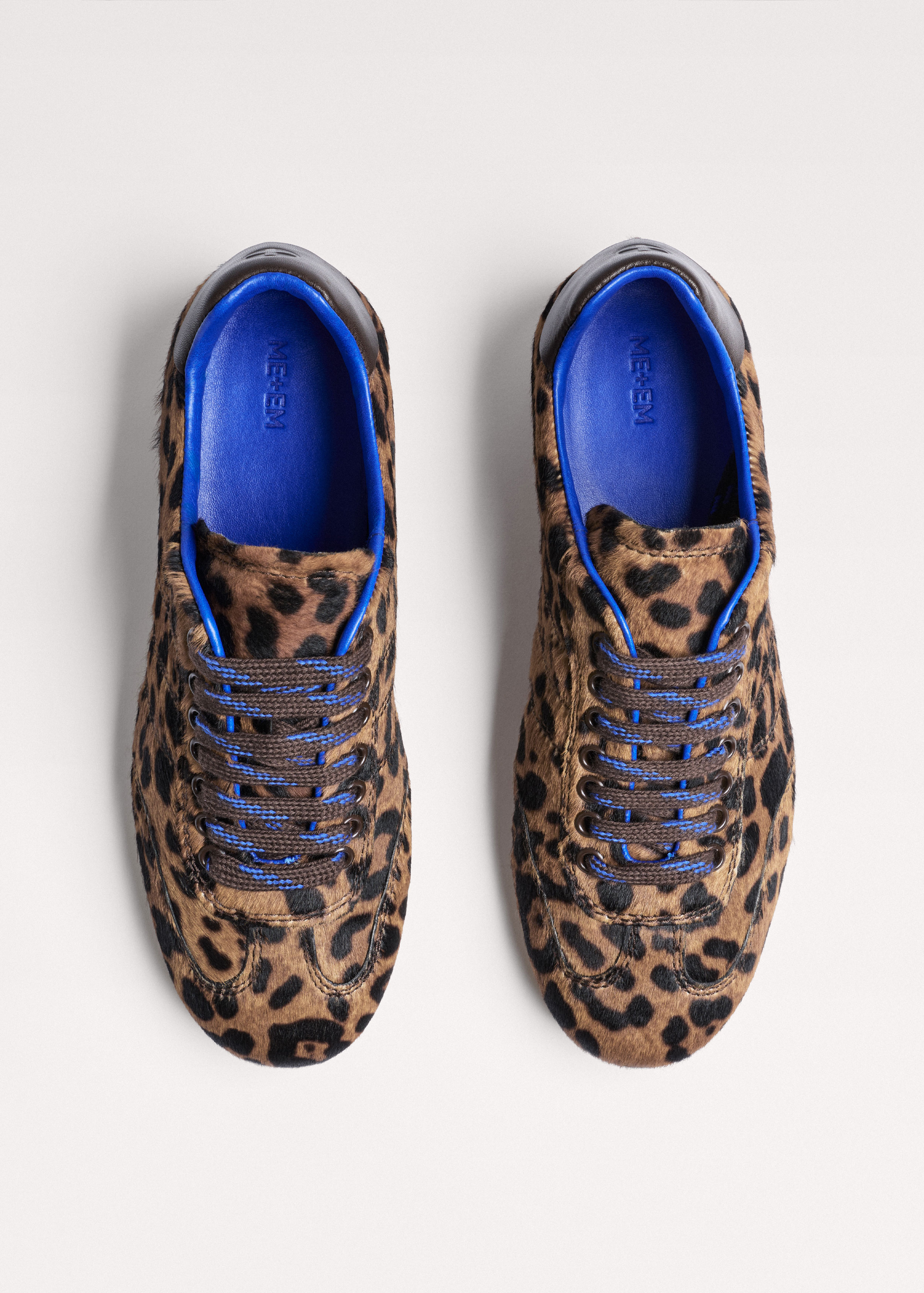 Retro Runner Trainer